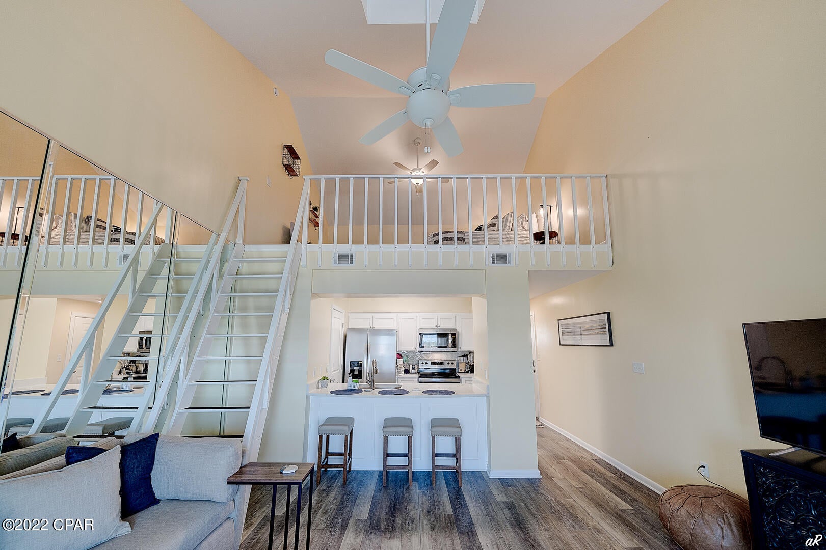 Treasure Cove Condo. - Residential Lease