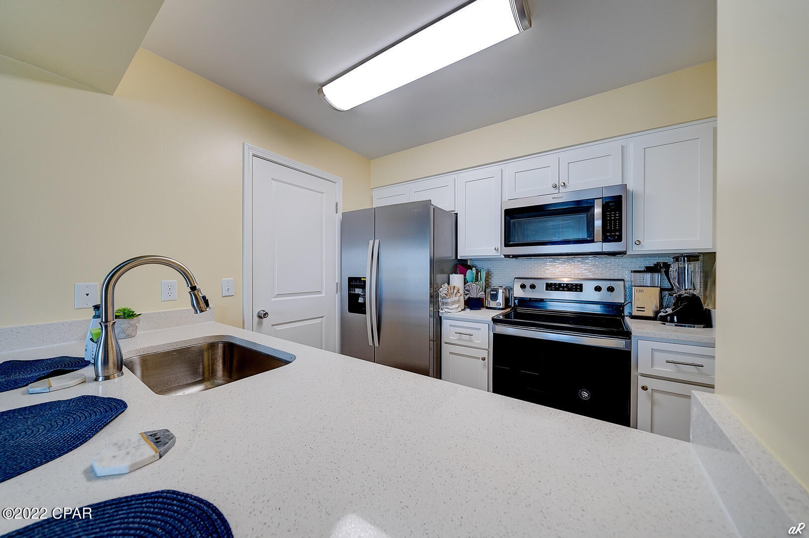 Treasure Cove Condo. - Residential Lease