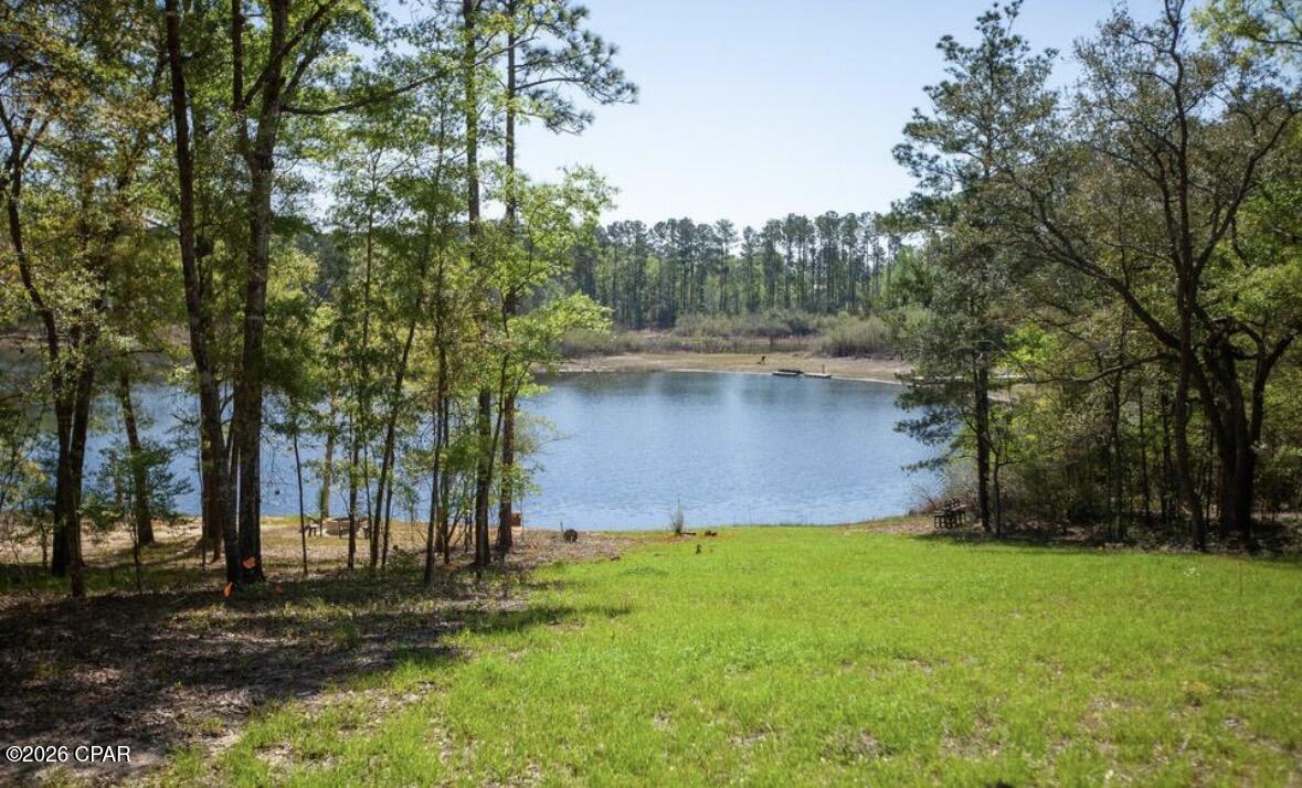 Payne Lakes - Land