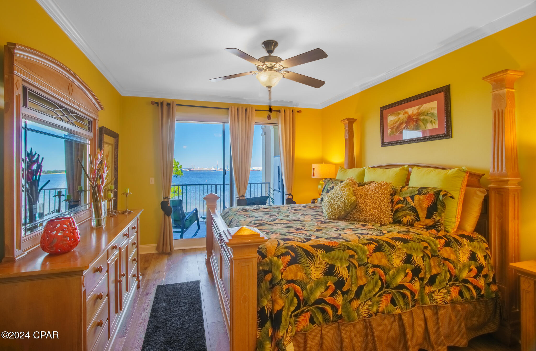 Magnolia Bay Club - Residential