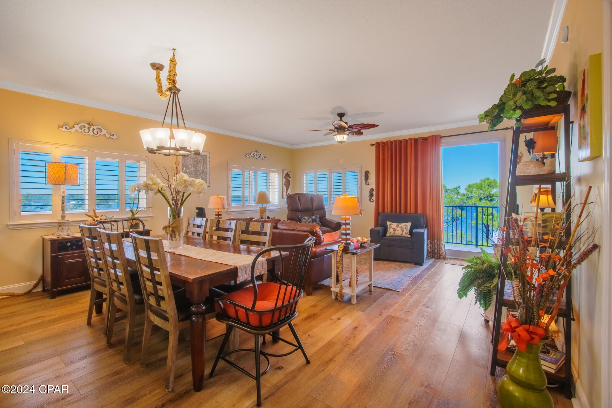 Magnolia Bay Club - Residential