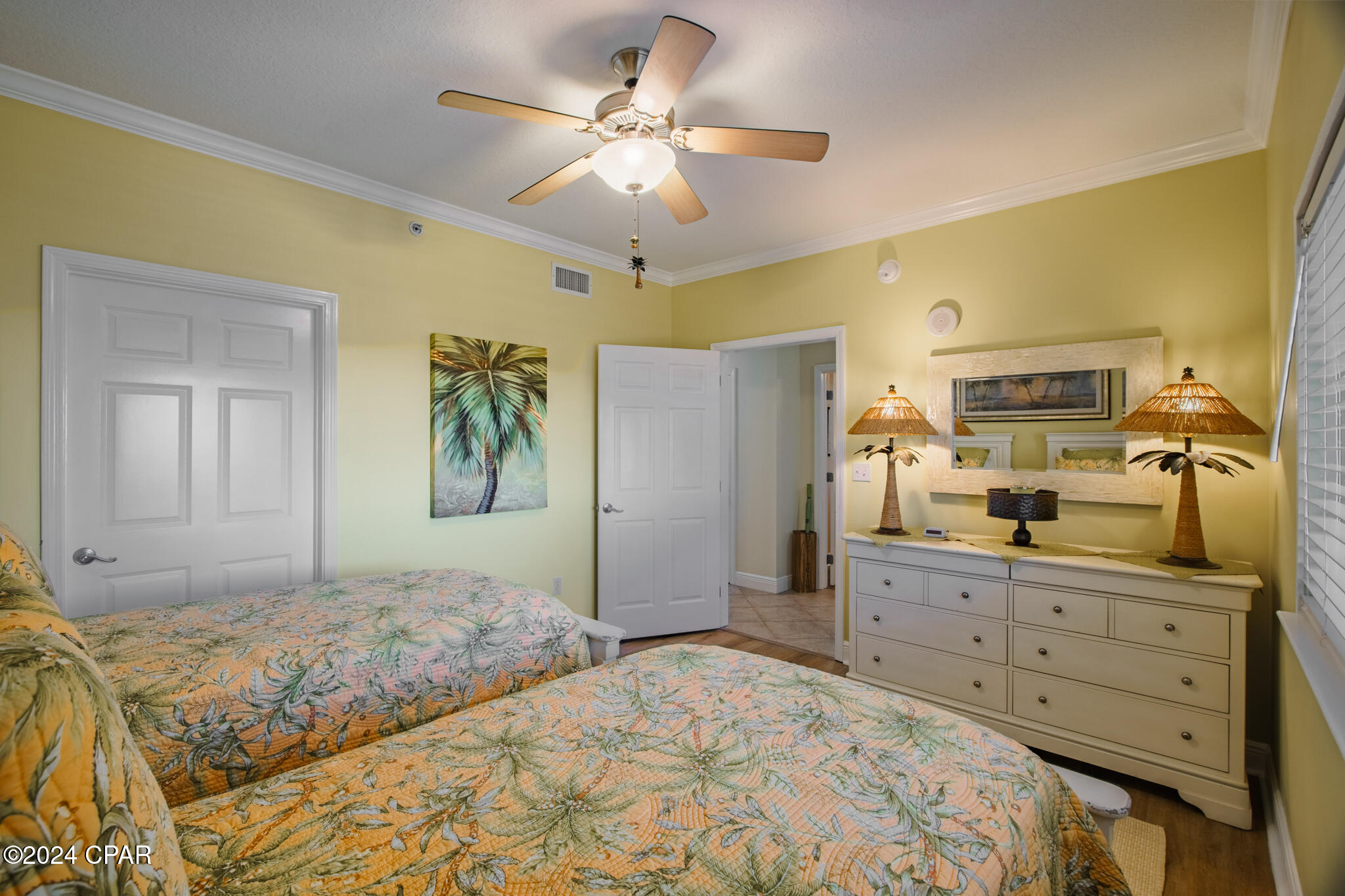 Magnolia Bay Club - Residential