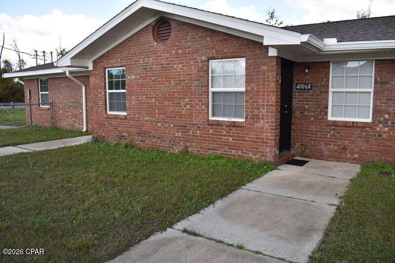 This charming 1-bedroom, 1-bathroom home features an efficient, comfortable layout that is easy to maintain and perfectly situated for quick commutes across Panama City.

Ideally located for military and civilian personnel, the property offers straightforward access to both Tyndall Air Force Base and Naval Support Activity Panama City. You'll enjoy close proximity to East 11th Street shopping centers, local eateries, downtown Panama City, and everyday essentials--plus, a short drive brings you straight to the white-sand beaches and attractions along the Gulf Coast. SHOWING INSTRUCTIONS: Just text a photo of your drivers license along with the property address and we will line up your showing within 1 business day! Don't forget to ask about our move in incentives.