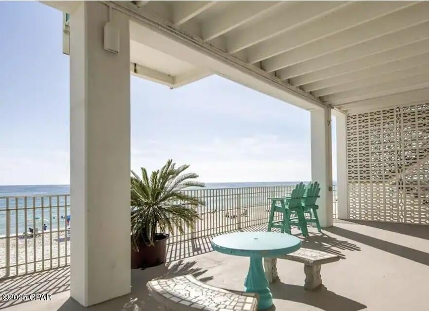 Fontainebleau Terrace - Residential