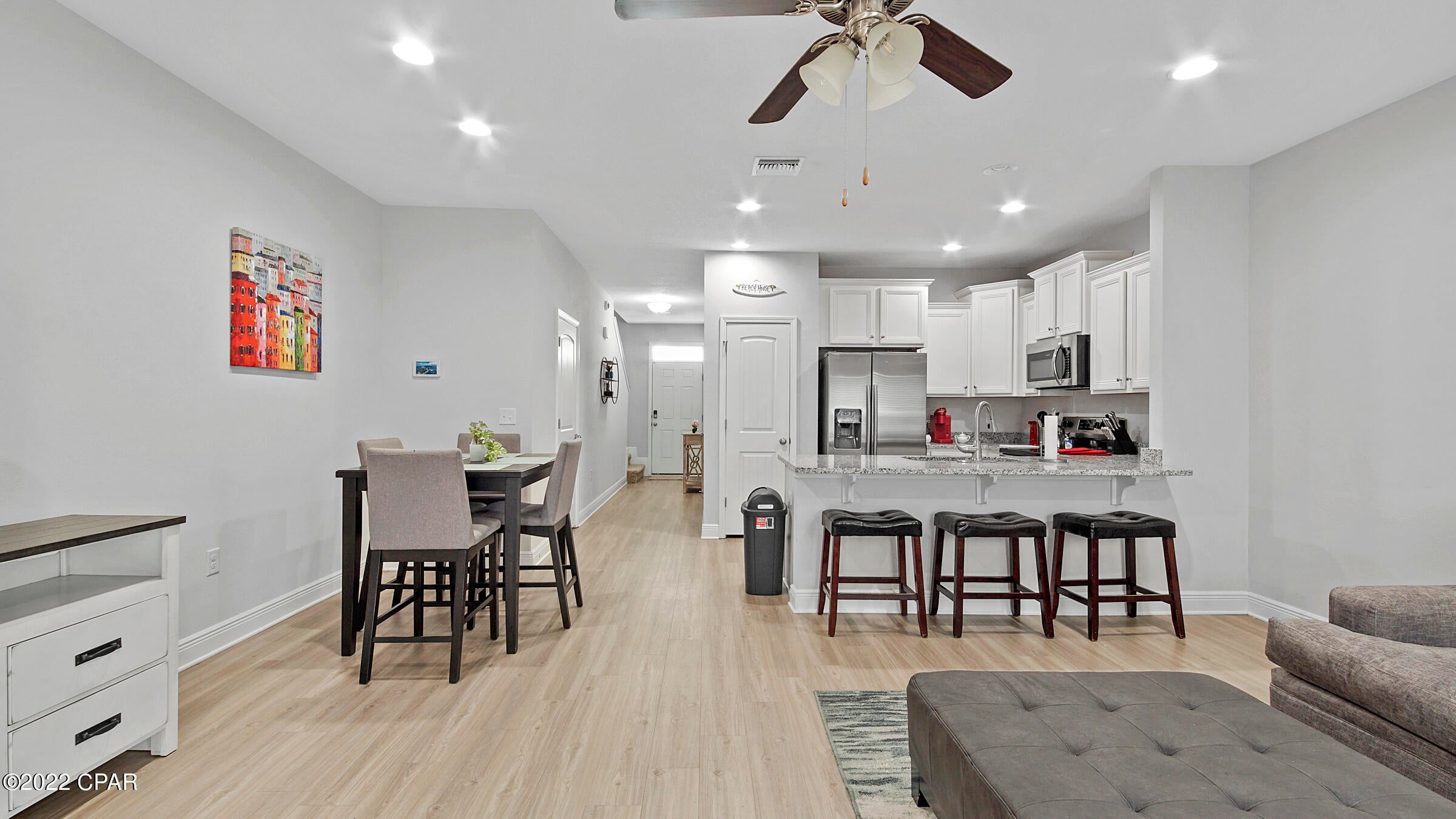 Hathaway Townhomes - Residential Lease