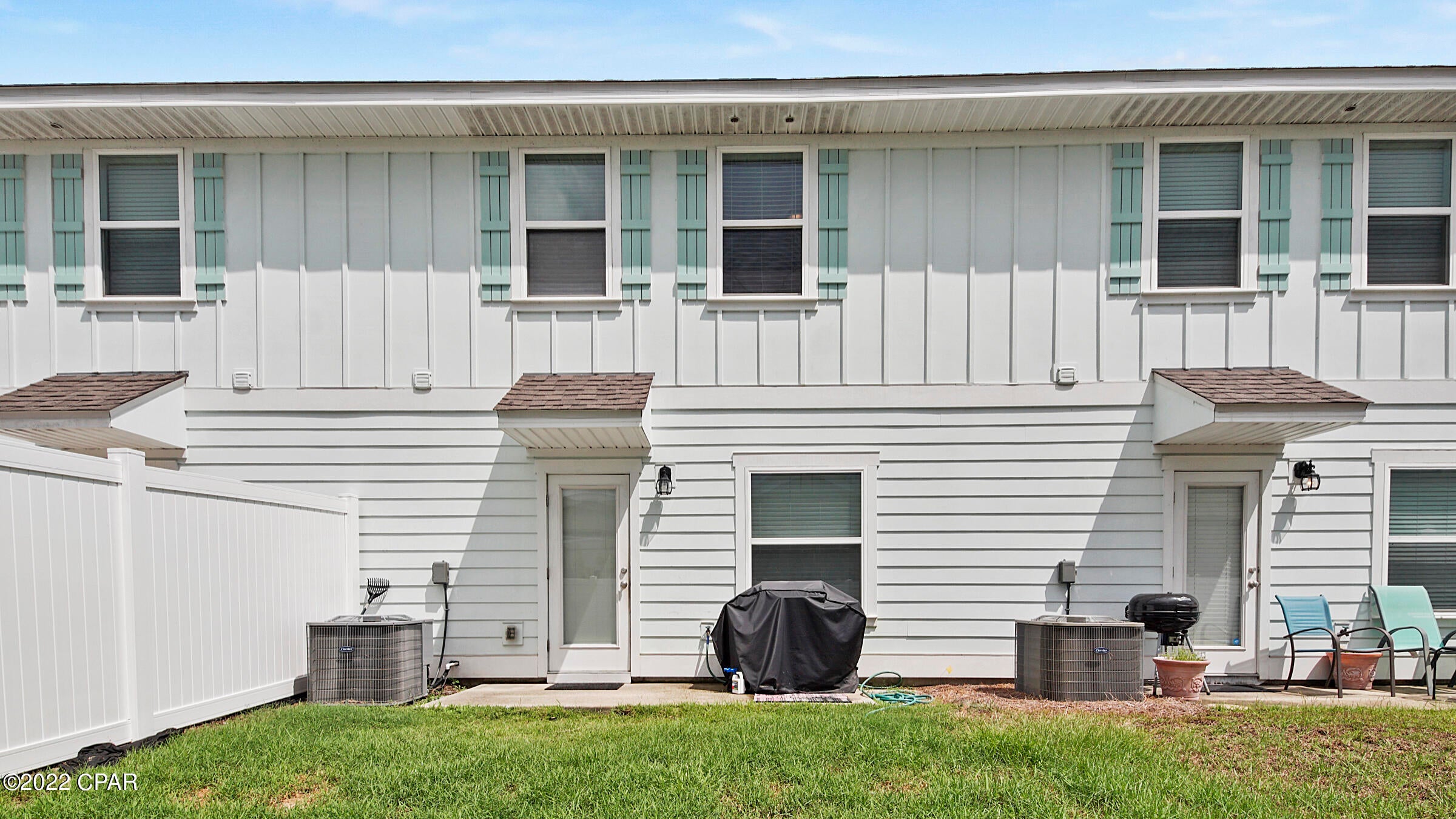 Hathaway Townhomes - Residential Lease