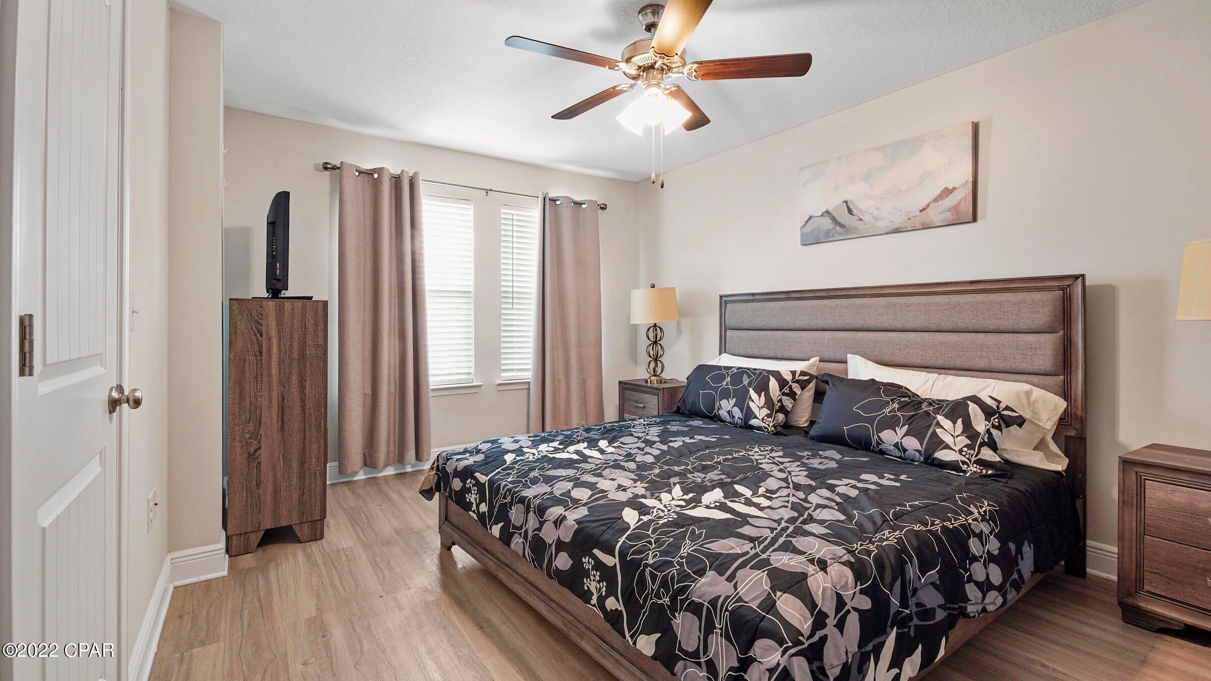 Hathaway Townhomes - Residential Lease