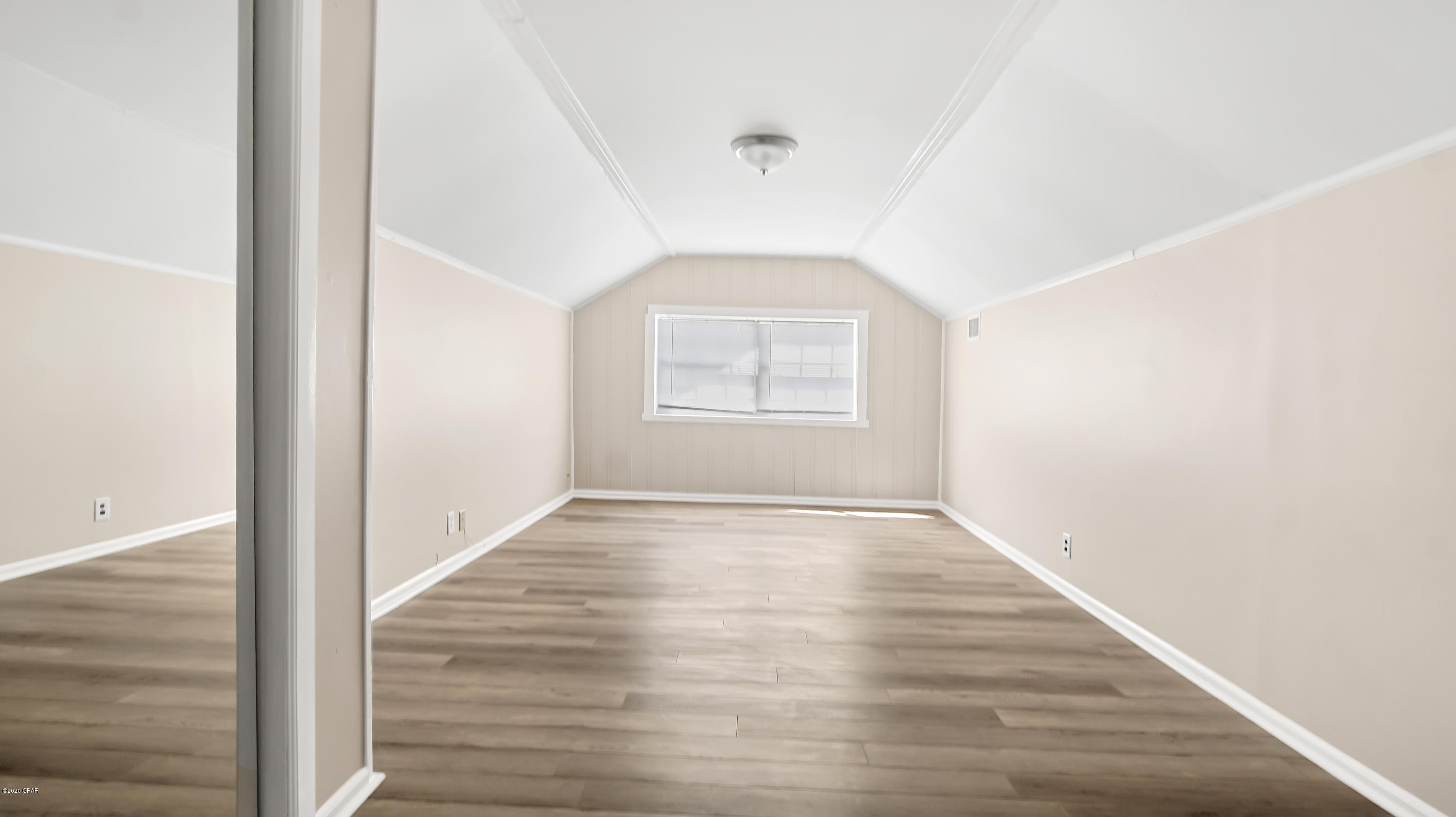 [No Recorded Subdiv] - Residential Lease