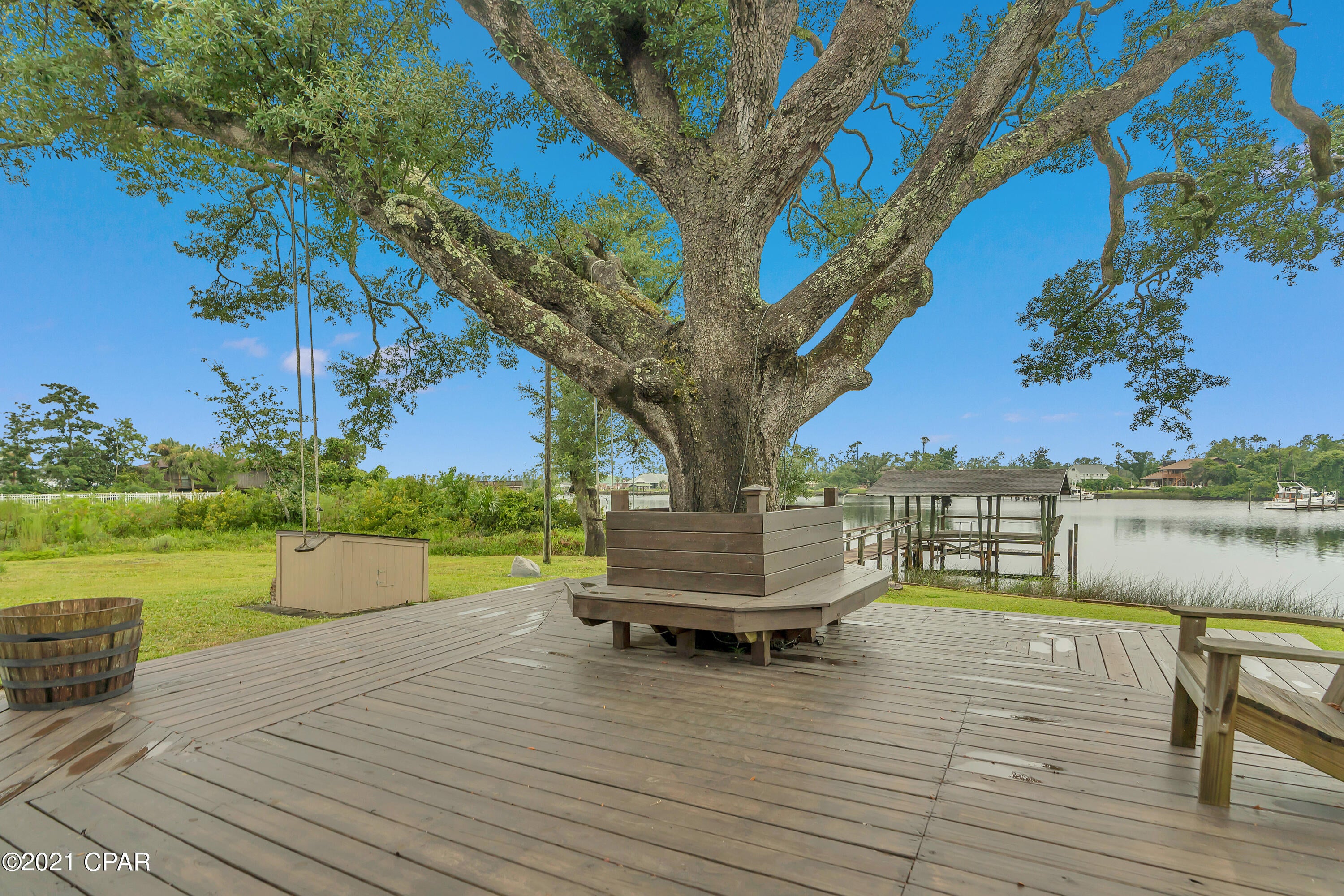 The Oaks - Residential