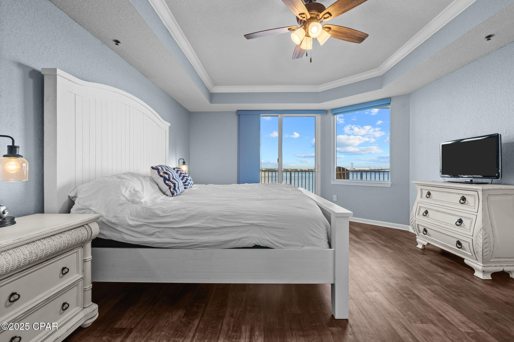 Hibiscus By The Bay - Residential