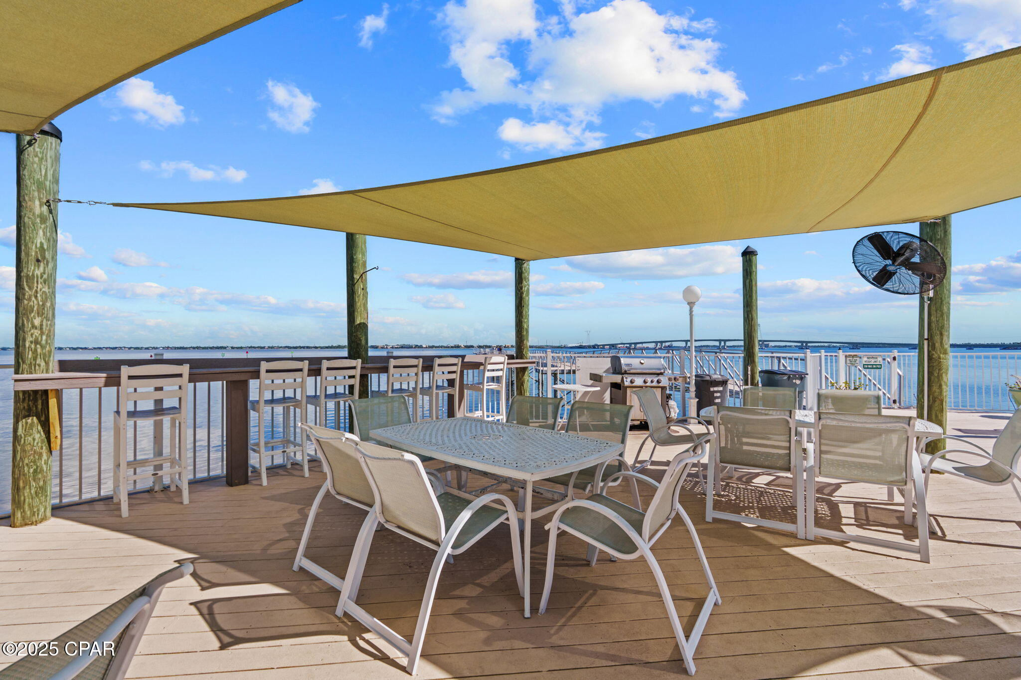 Hibiscus By The Bay - Residential