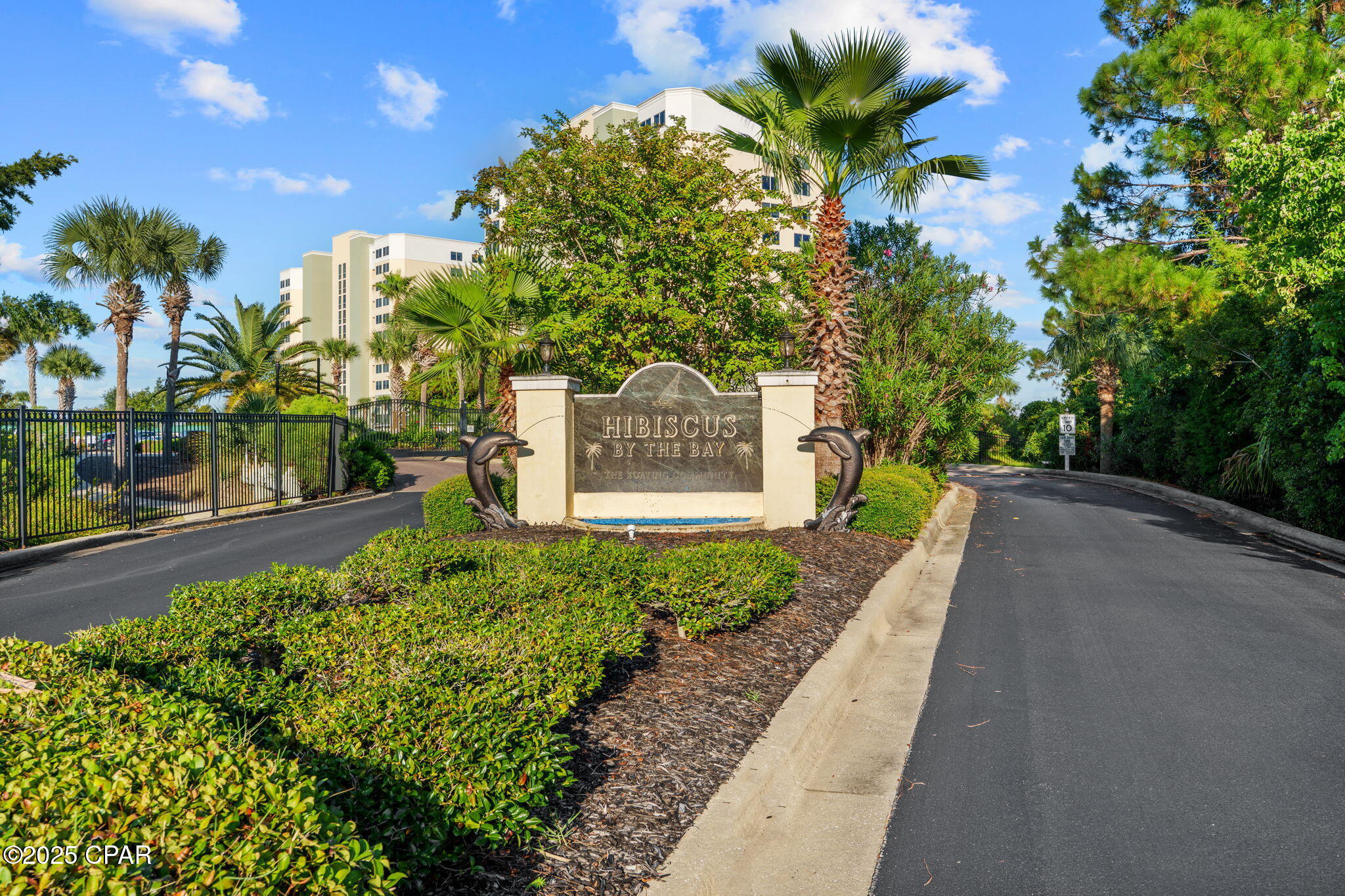 Hibiscus By The Bay - Residential