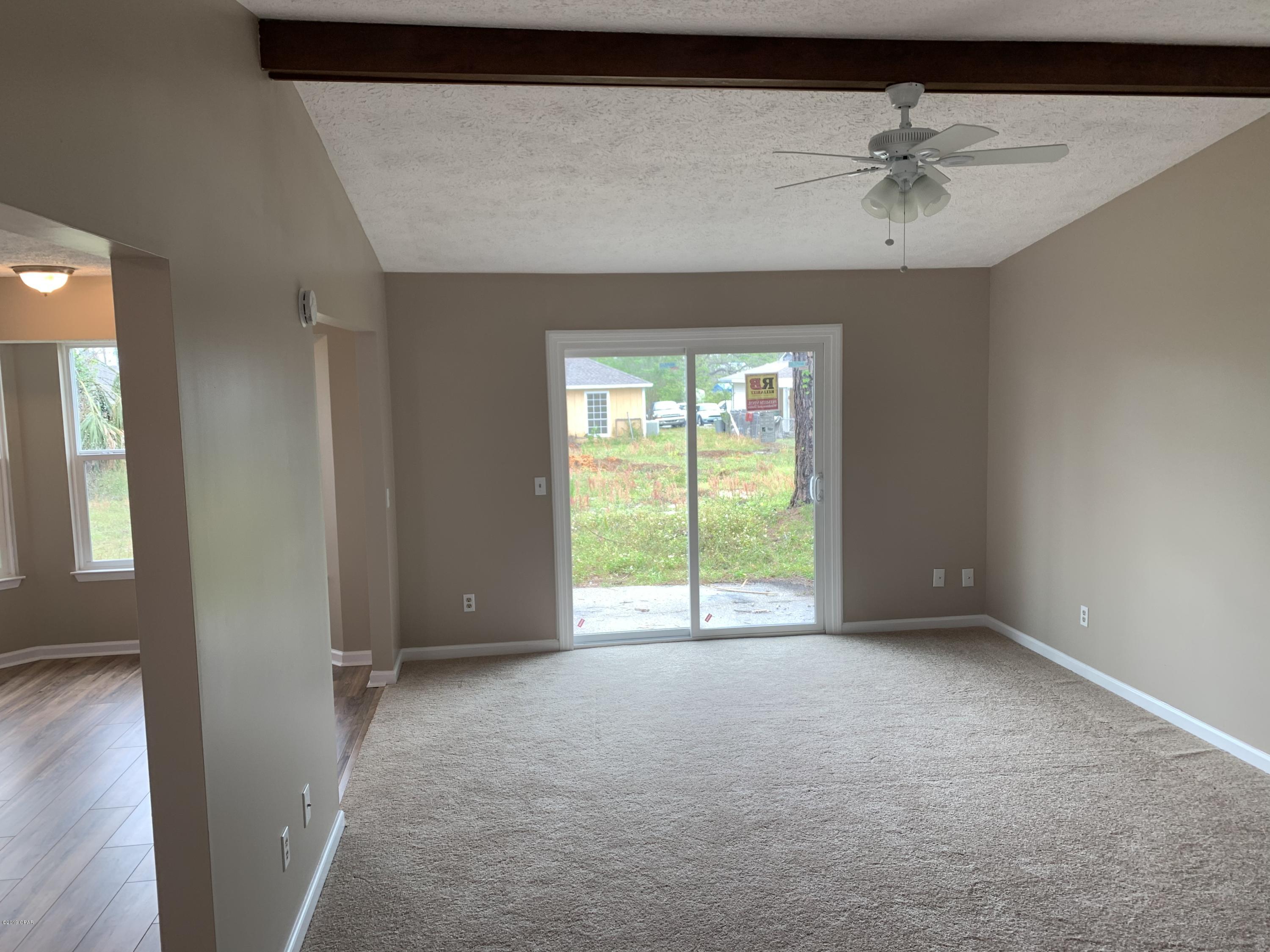 Towne & Country Lake Estates - Residential Lease