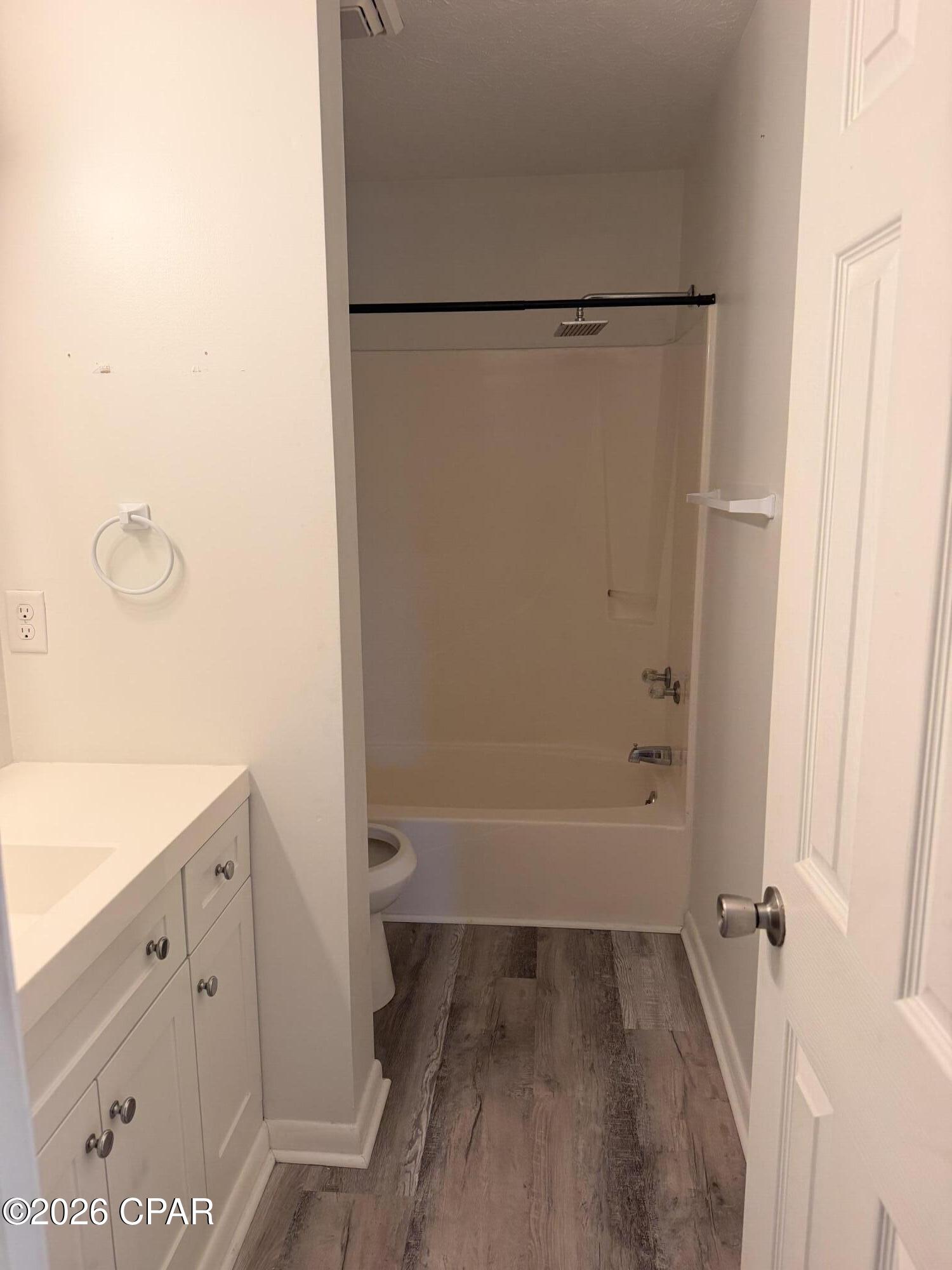 [No Recorded Subdiv] - Residential Lease