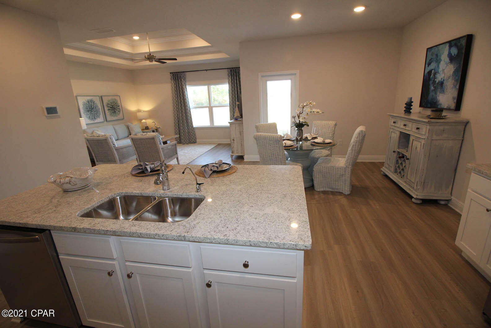 Emerald Cove Villas - Residential