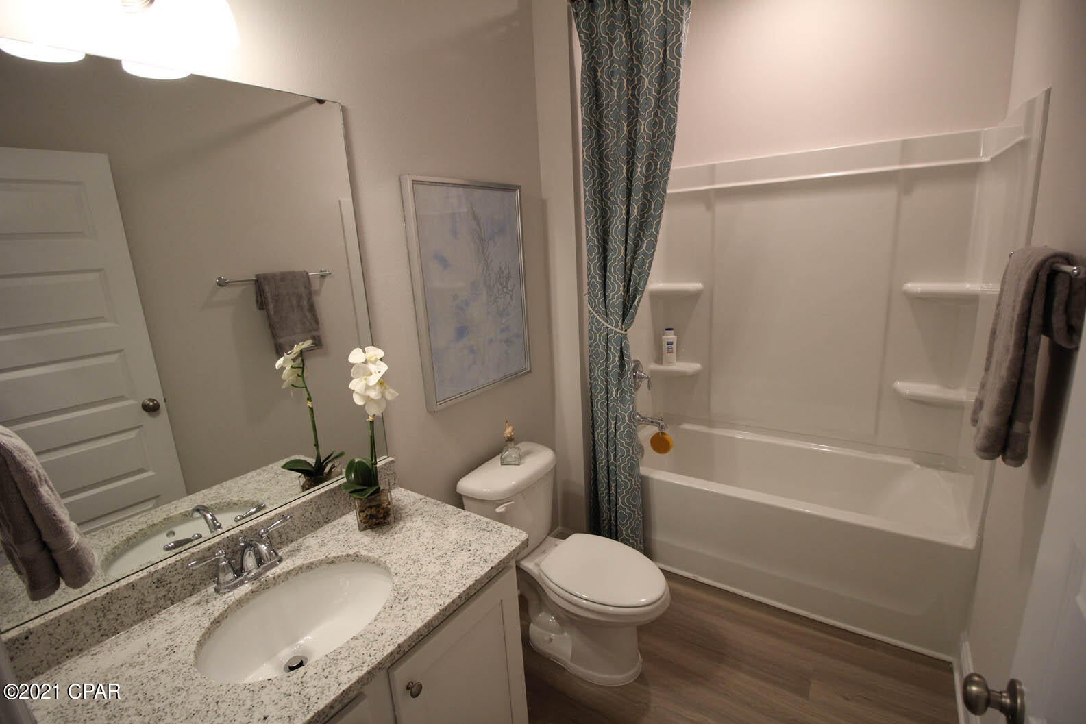 Emerald Cove Villas - Residential