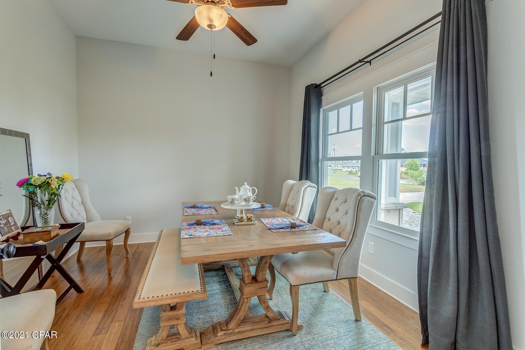 College Point 1st Add - Residential