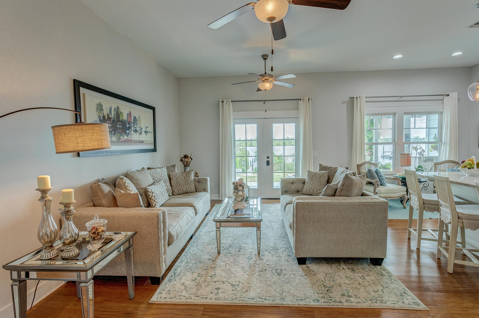 College Point 1st Add - Residential