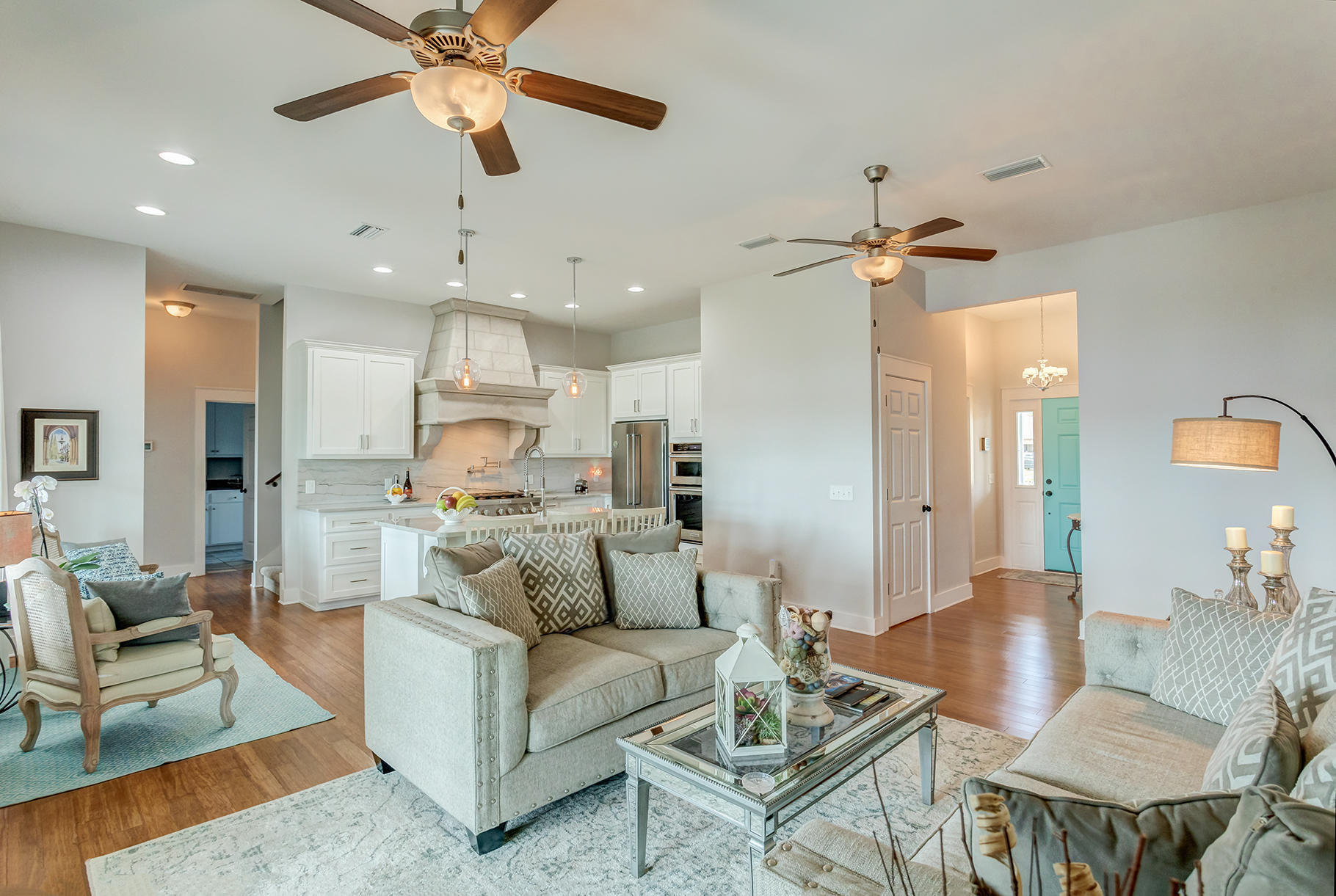 College Point 1st Add - Residential
