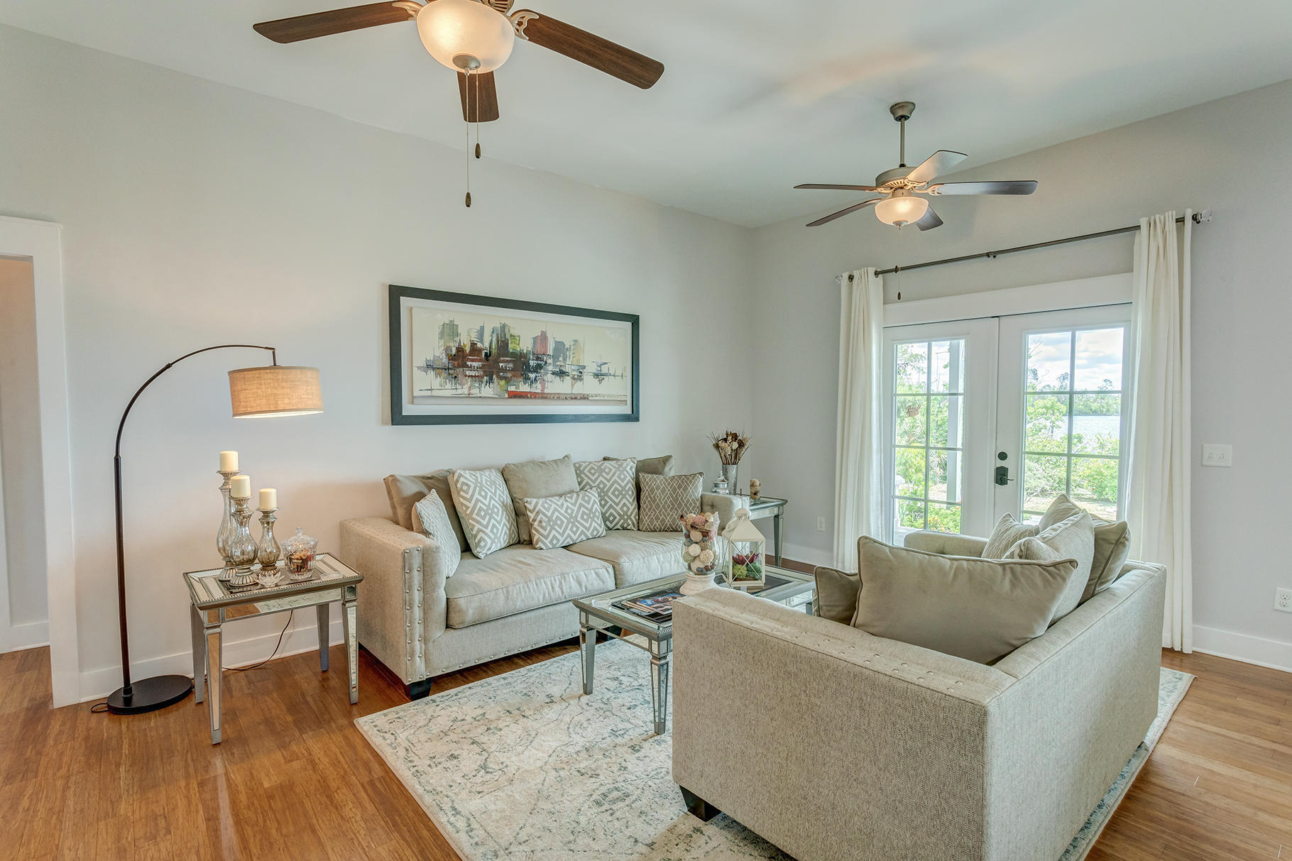 College Point 1st Add - Residential