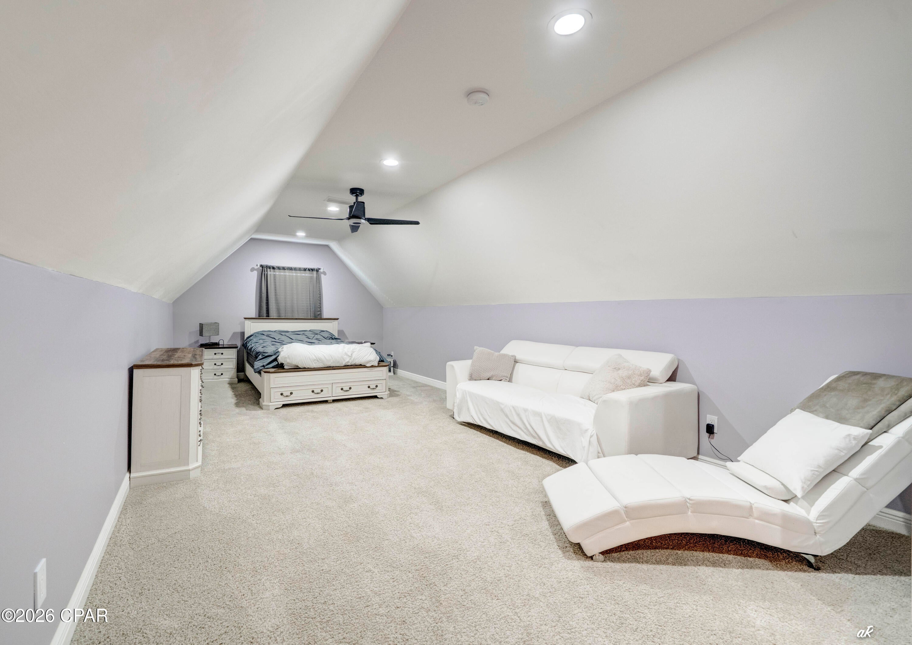 Colony Club - Residential