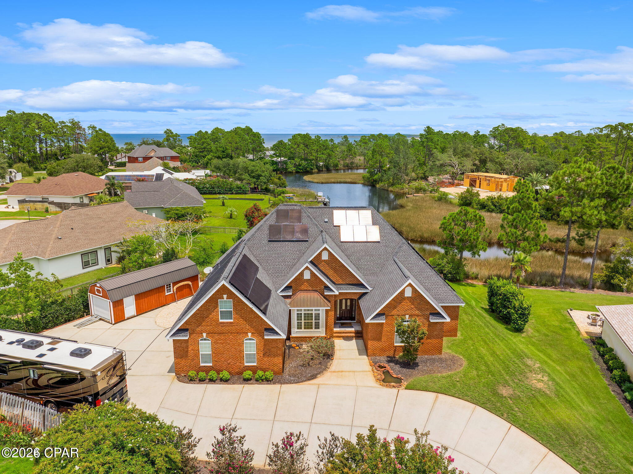 Colony Club - Residential