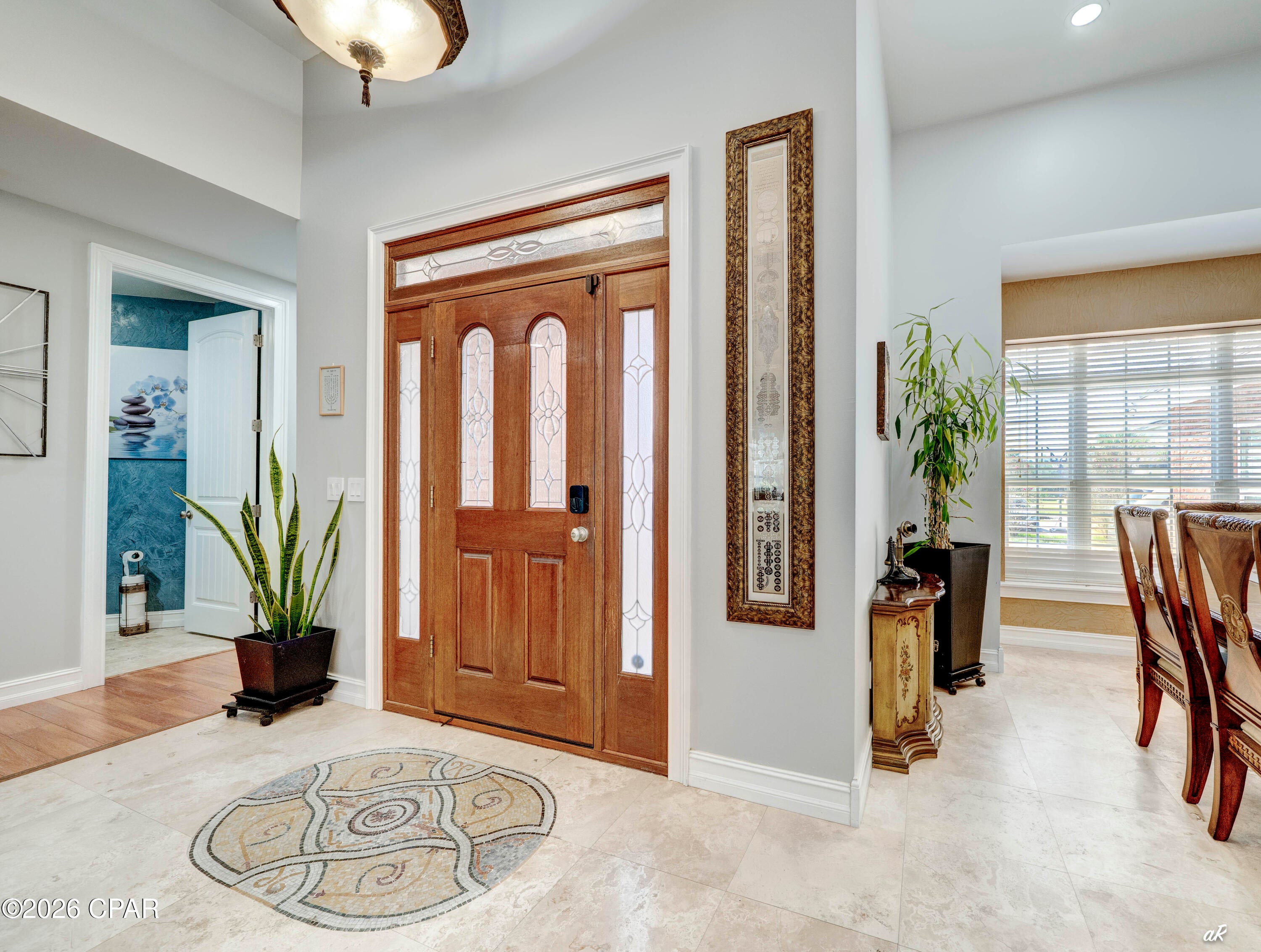 Colony Club - Residential