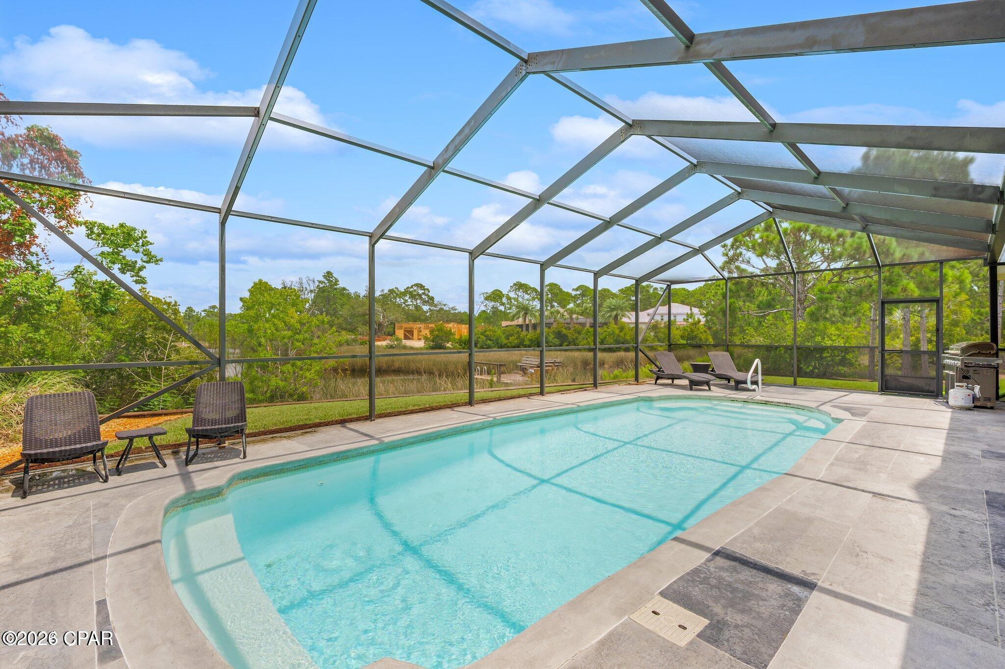 Colony Club - Residential