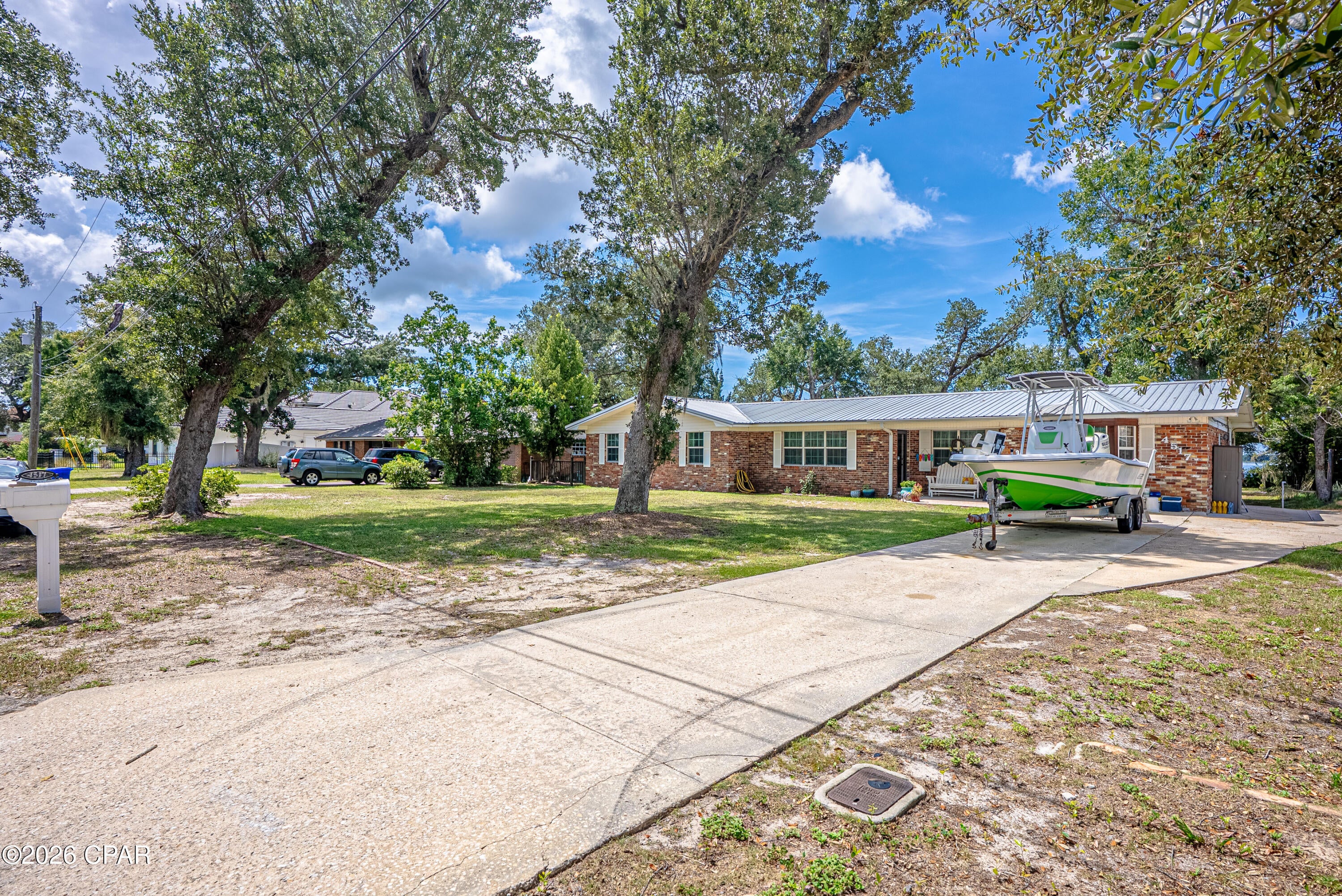Point Donaldson 2nd - Residential