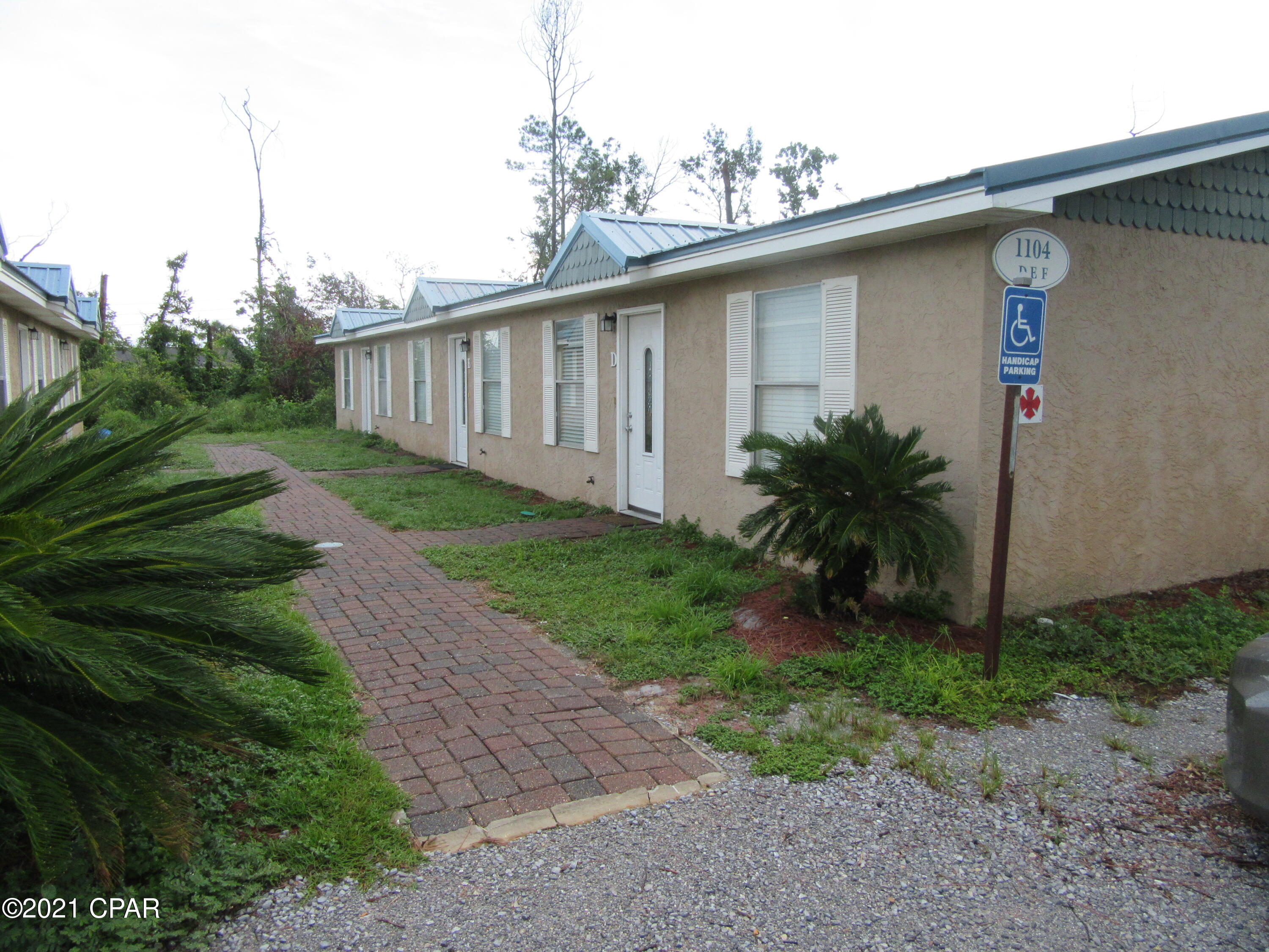 [No Recorded Subdiv] - Residential Lease