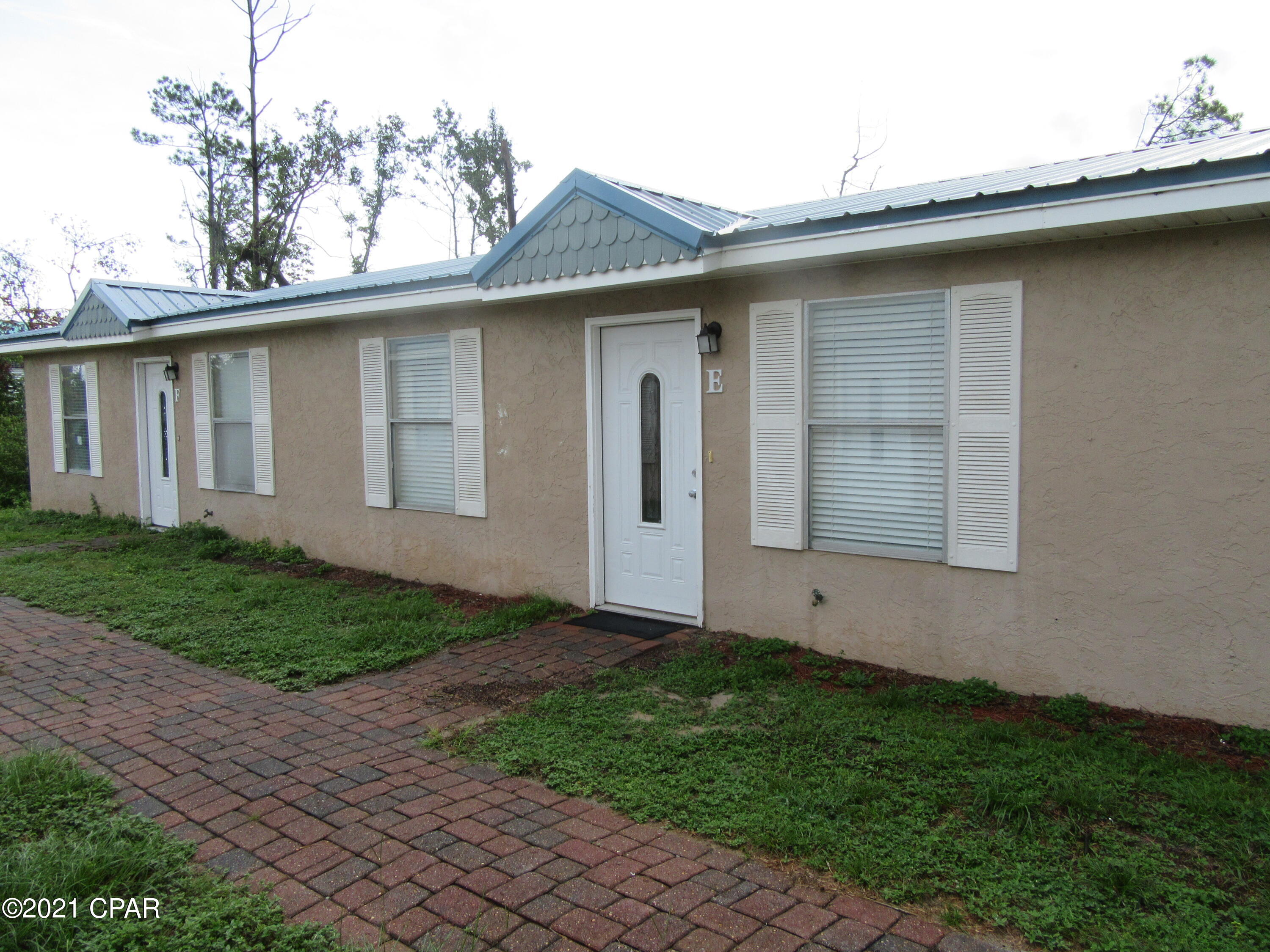 Very nice 2 bedroom 1 bath apartment located on quite cul-de-sac in the much desired Lynn Haven community. Close to the nicest schools, shopping, dining and centrally located to bases and the beach. All property sizes and ages are approximate, please measure and/or verify if important.

School assignments are subject to change, please check with Bay County for most accurate information. Deposit is the same as one month's rent. No pets allowed.