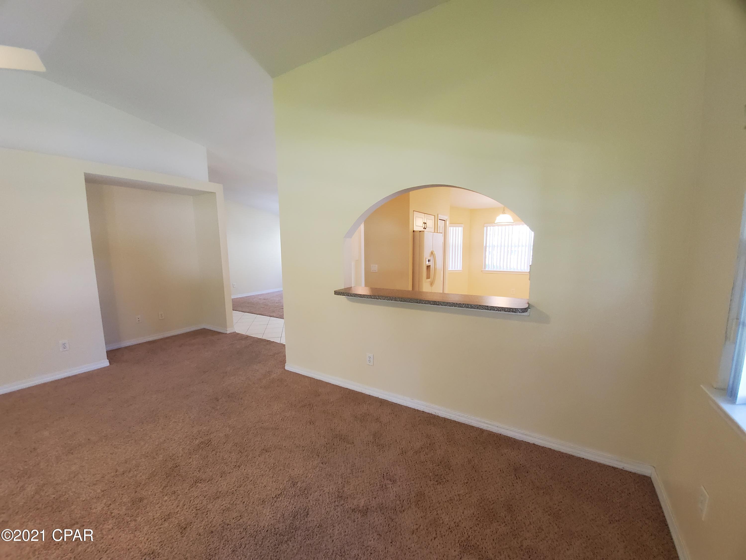 Palm Cove Phase III - Residential Lease