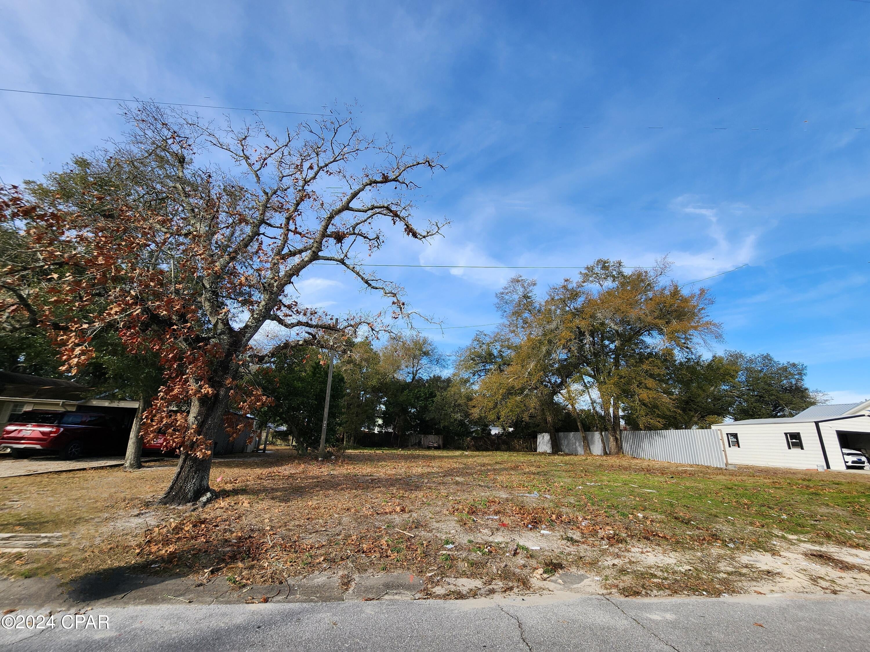 Downtown City of Panama City the two lots total 0.23 Acres. Lots have been addressed for two duplexes 1 per lot ( 737 Oak Ave A&B and 739 Oak Ave A&B) Survey completed and City water & sewer available. Lots are zoned DOWNTOWN DISTRICT (see attached for more info).
*Allowable Uses: All other uses are prohibited.All other uses are prohibited.
Civic uses including passive and active recreation, government, entertainment, religious, social, and educational uses; Professional Civic uses including passive and active recreation, government, entertainment, religious, social, and educational uses; Professional
offices; Professional services; Open air retail such as farmers' markets, etc; Hotels, Inns, and Bed and Breakfasts; Artisanal-offices; Professional services; Open air retail such as farmers' markets, etc; Hotels, Inns, and Bed and Breakfasts; Artisanal
production establishments; Restaurants (no drive-thru) including cafes and lounges; Bars and Breweries; Retail uses; Fine Art production establishments; Restaurants (no drive-thru) including cafes and lounges; Bars and Breweries; Retail uses; Fine Art
studios and schools; Specialty food stores; Commercial marinas; Parking garages and lots; Residential uses including single and studios and schools; Specialty food stores; Commercial marinas; Parking garages and lots; Residential uses including single and multi-family; Warehousing provided the buildings compliment the areas where they are located.multi-family; Warehousing provided the buildings compliment the areas where they are located.