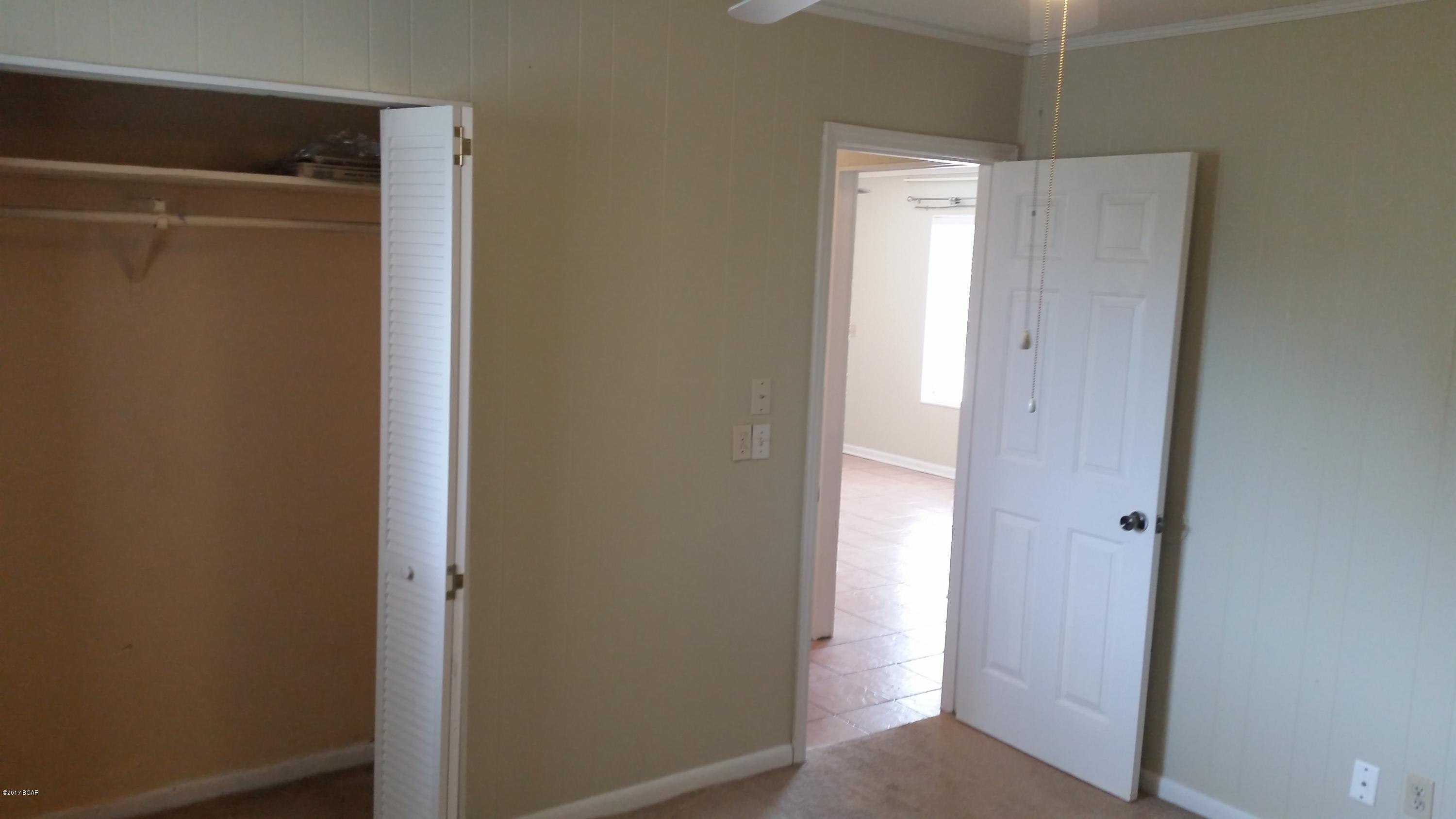 Holiday Beach Unit 13 - Residential Lease