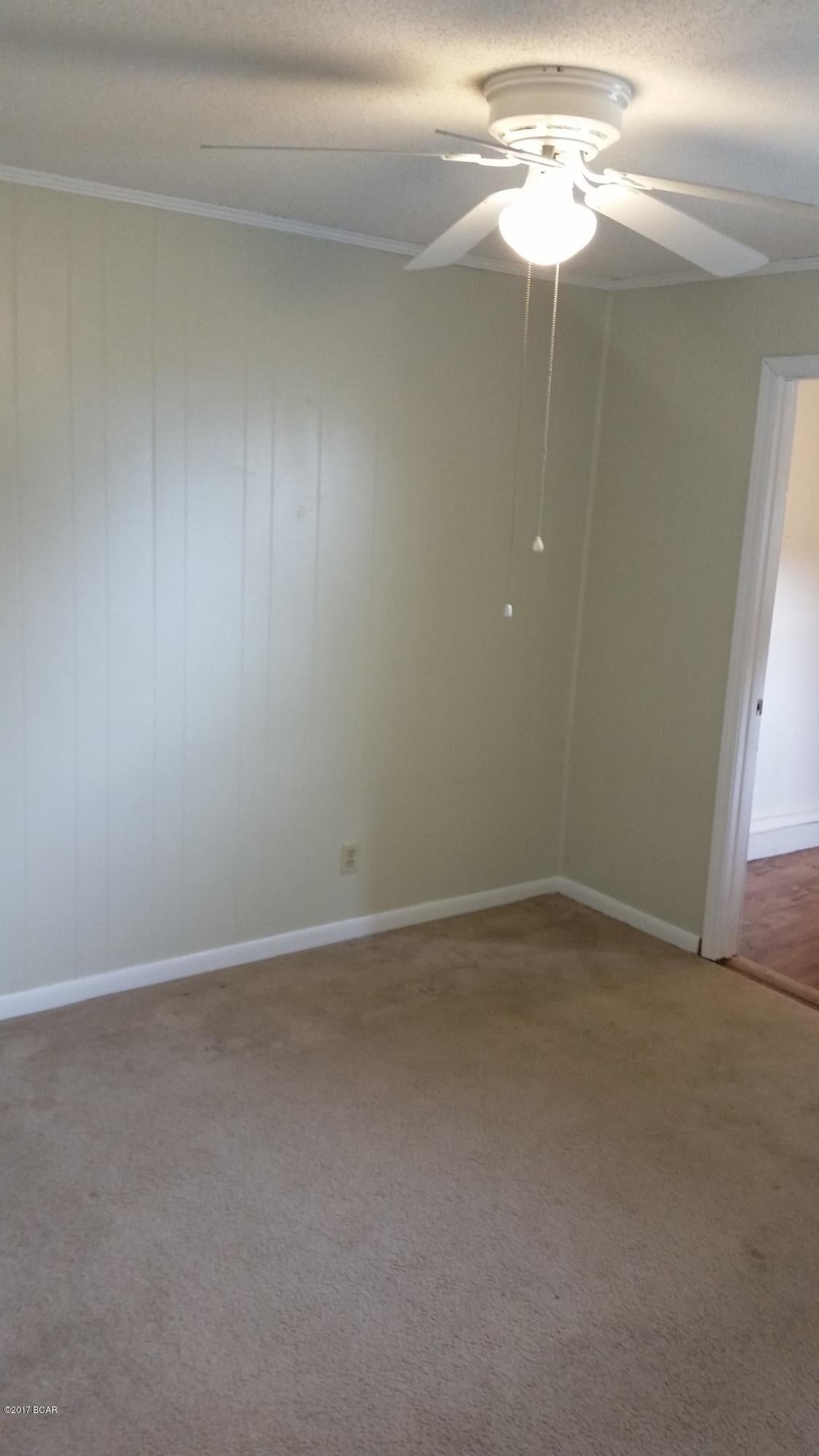 Holiday Beach Unit 13 - Residential Lease