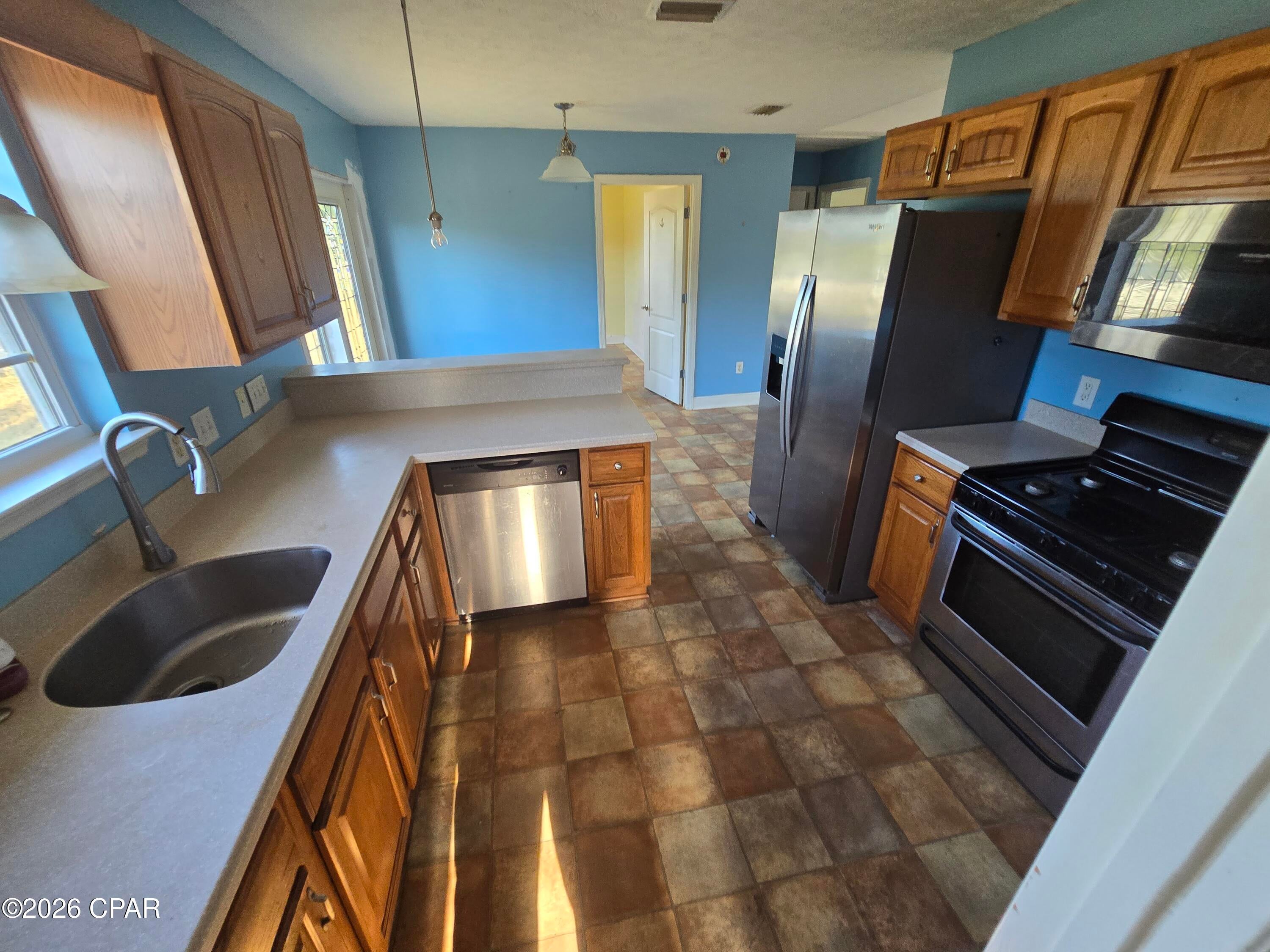 [No Recorded Subdiv] - Residential