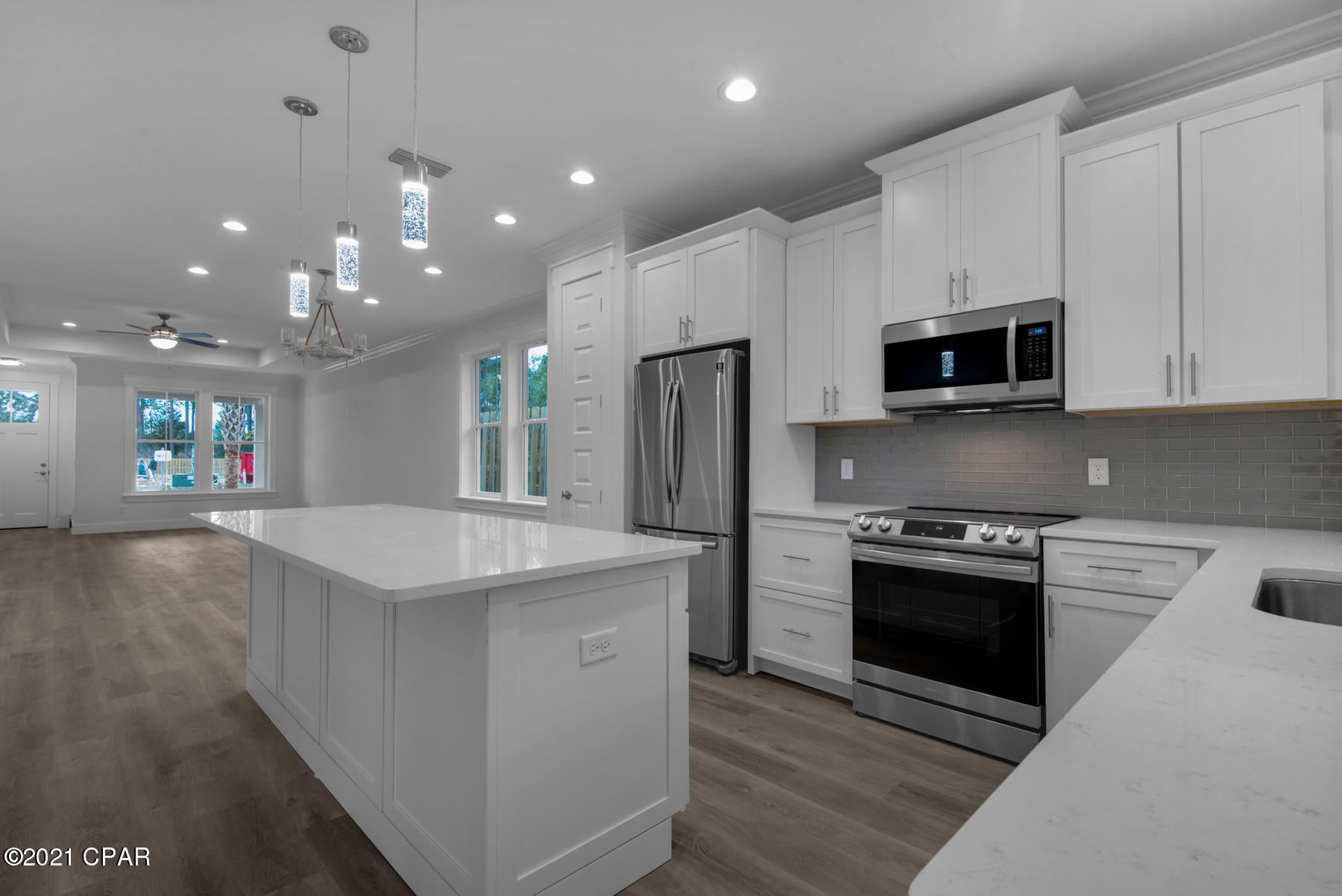[No Recorded Subdiv] - Residential Lease
