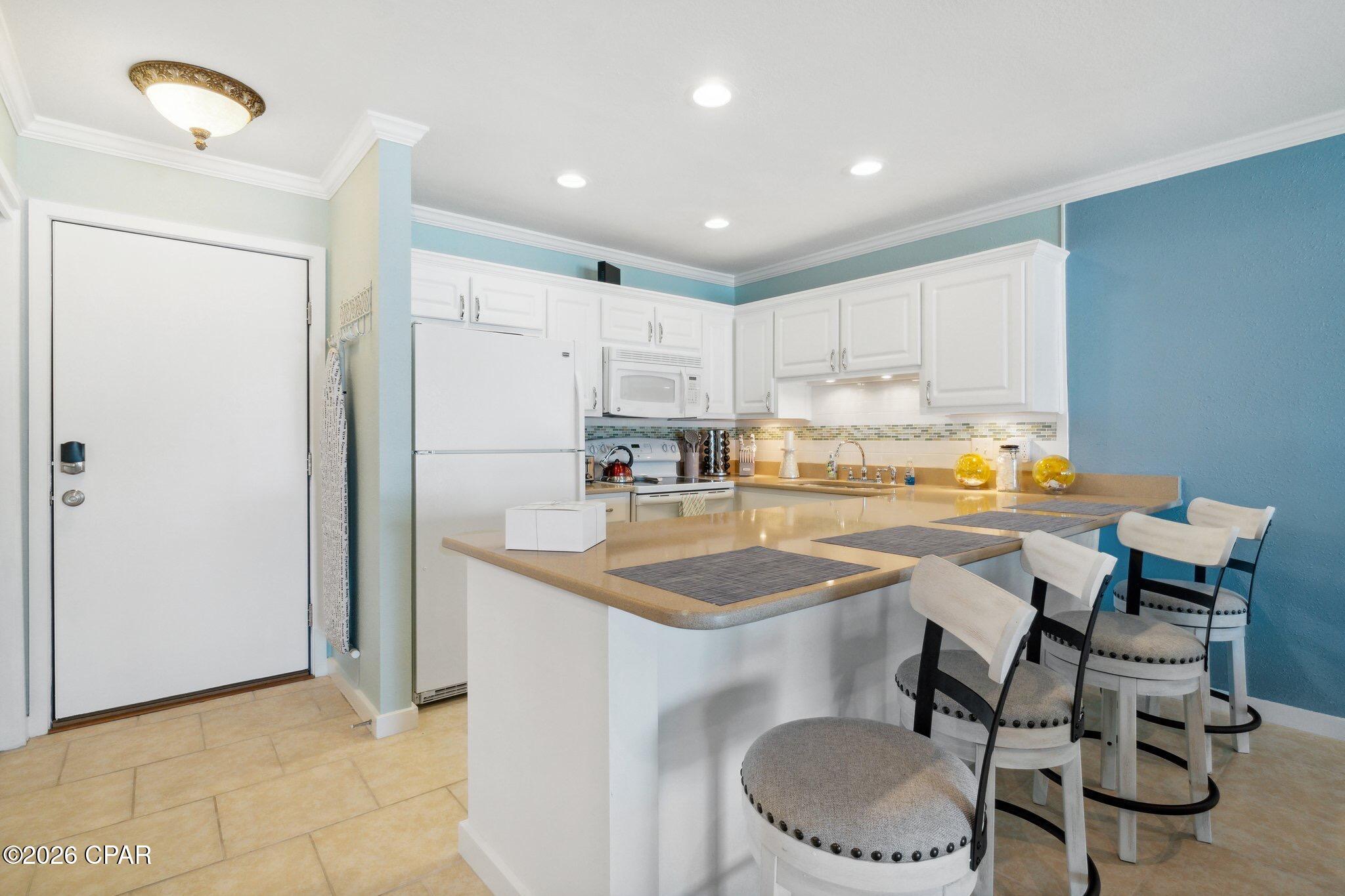Bay Point Harbour Villas - Residential
