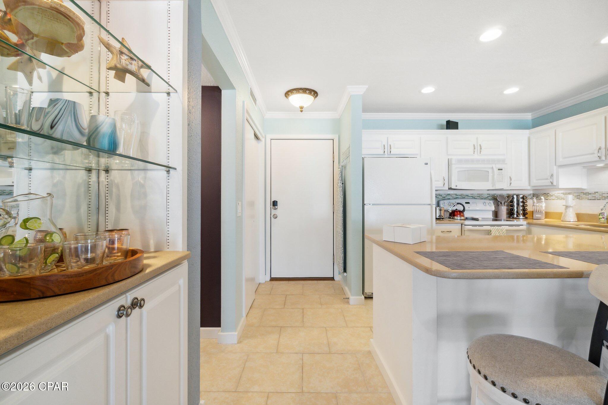Bay Point Harbour Villas - Residential