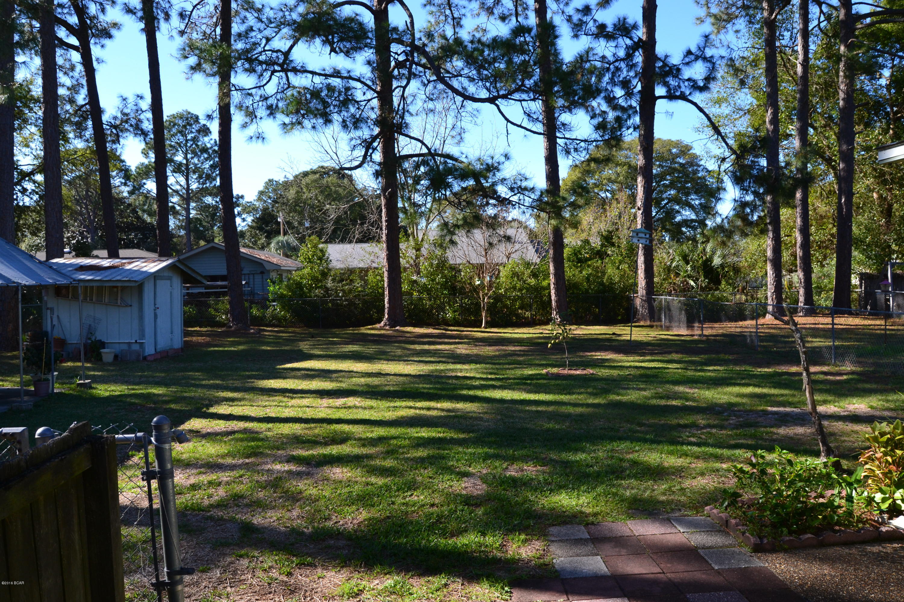 Bay Park Manor - Residential