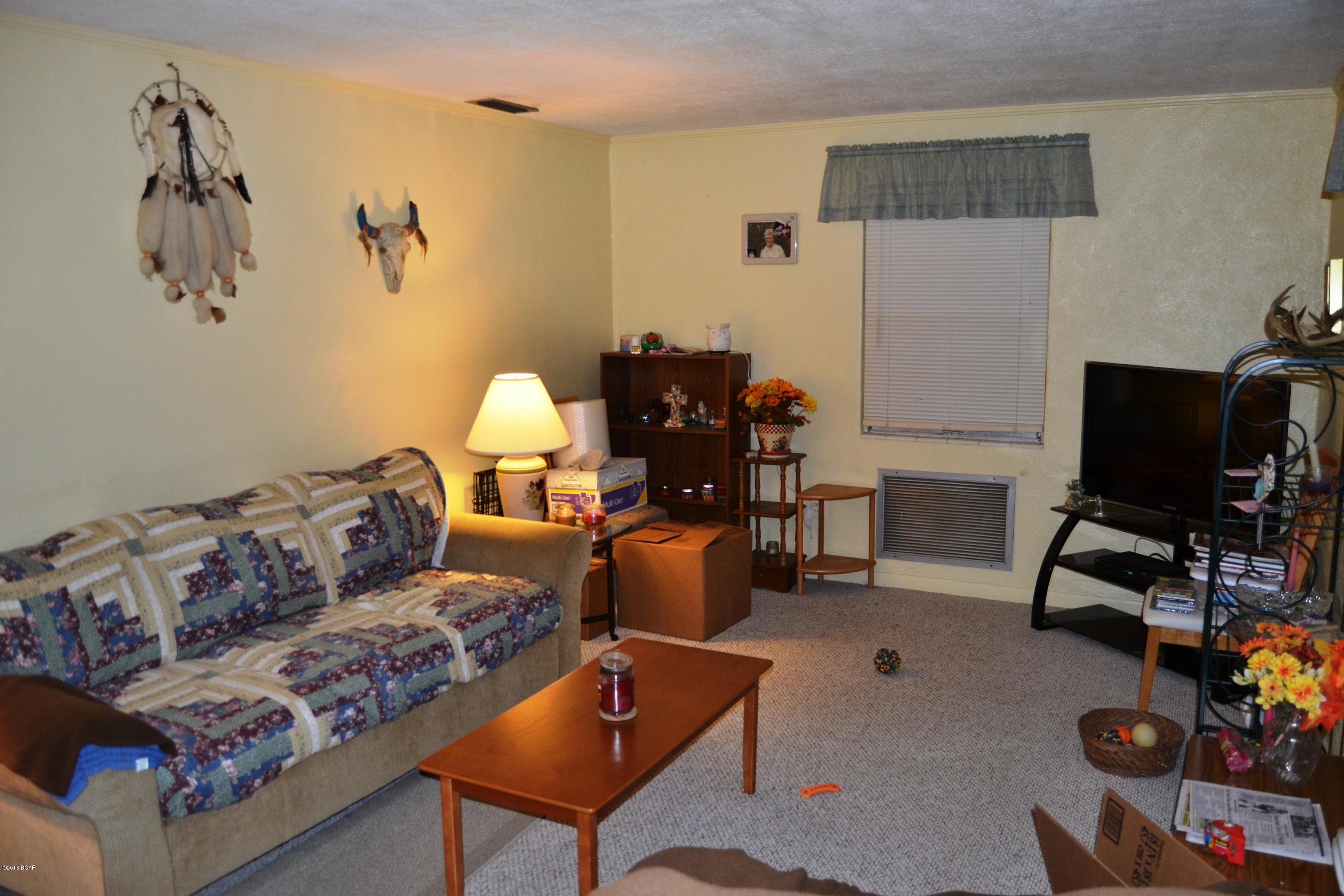 Bay Park Manor - Residential