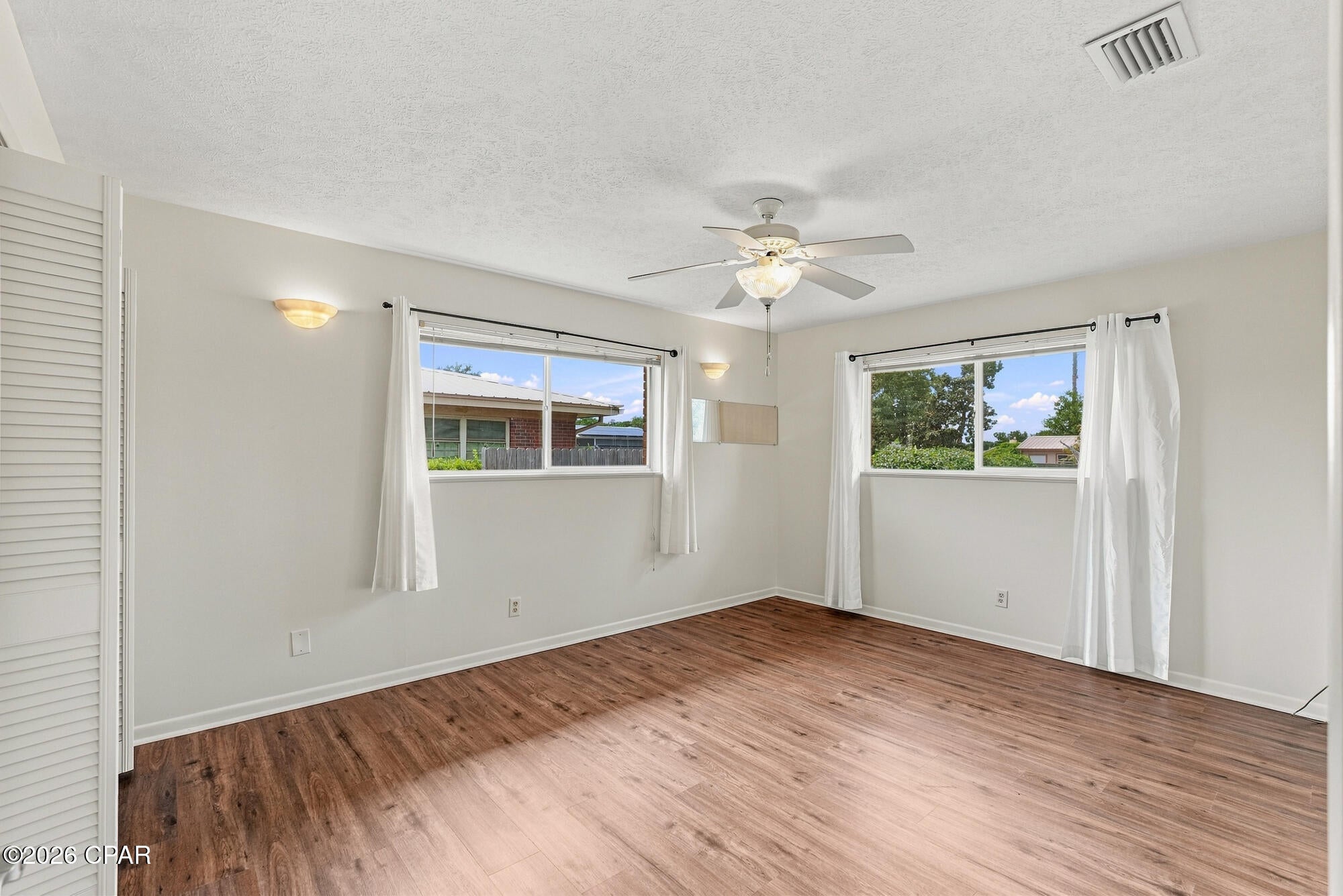 Island View Estates - Residential