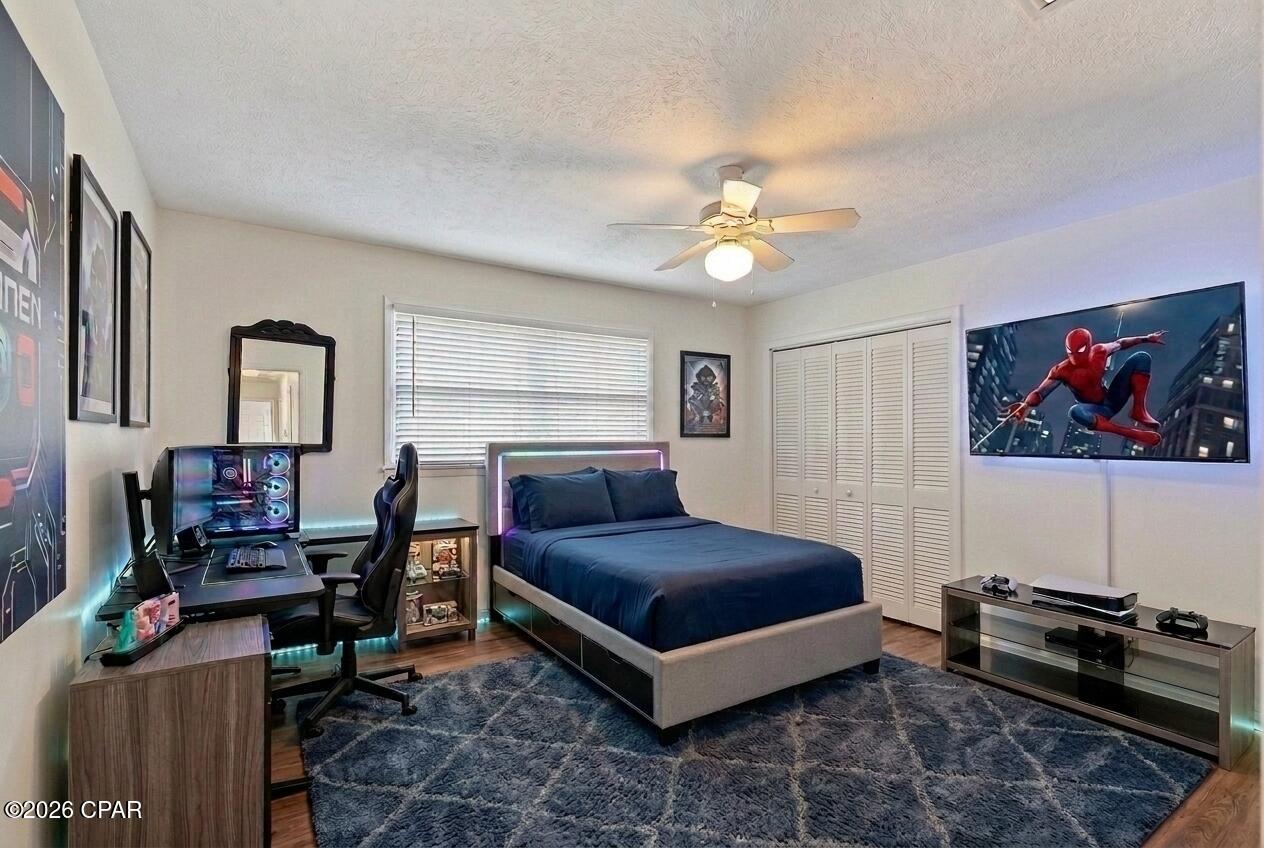 Island View Estates - Residential