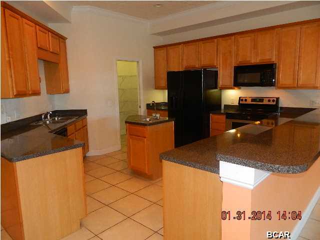 Bayside Estates Condominium - Residential Lease