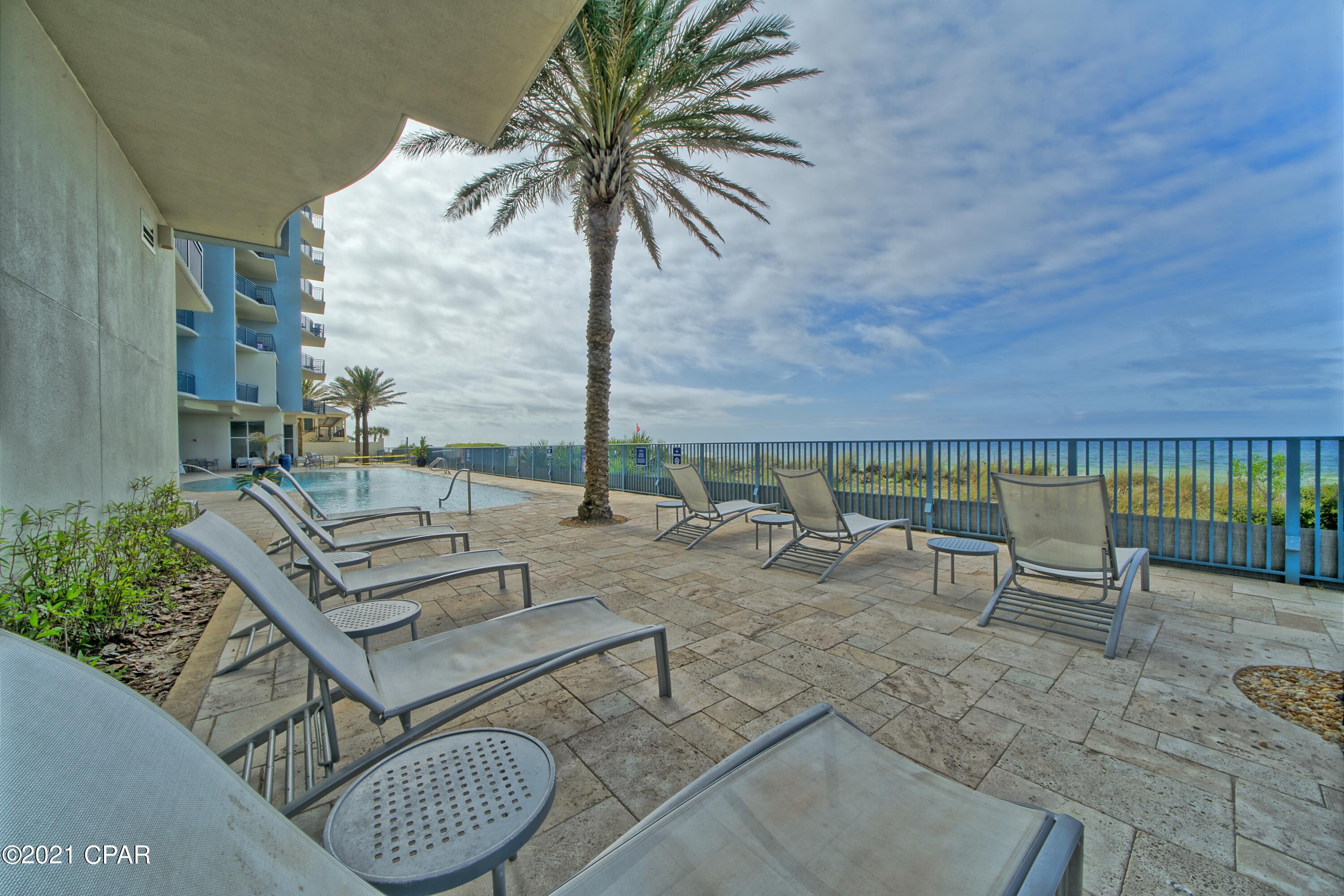 Sterling Breeze - Residential