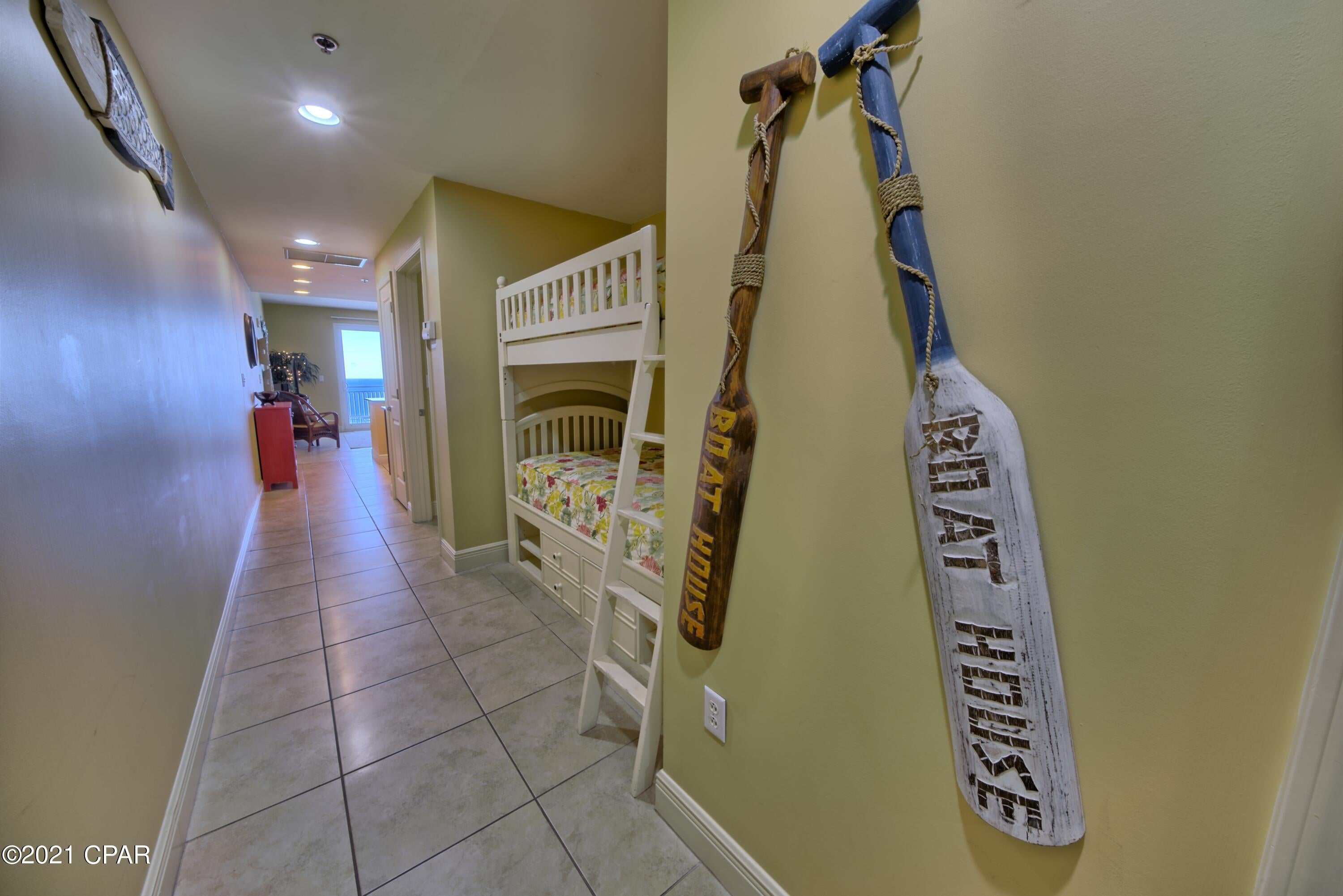 Sterling Breeze - Residential