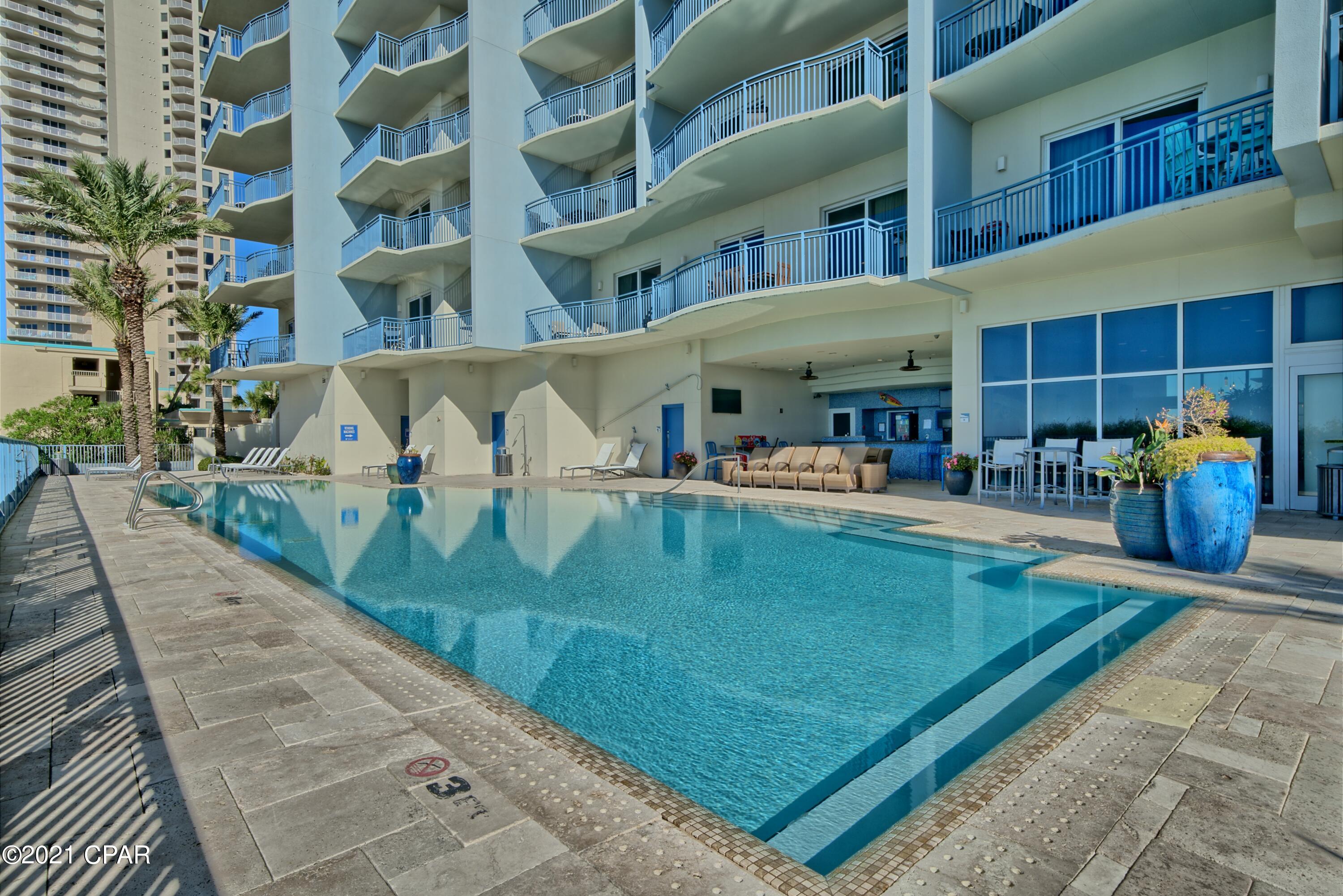 Sterling Breeze - Residential