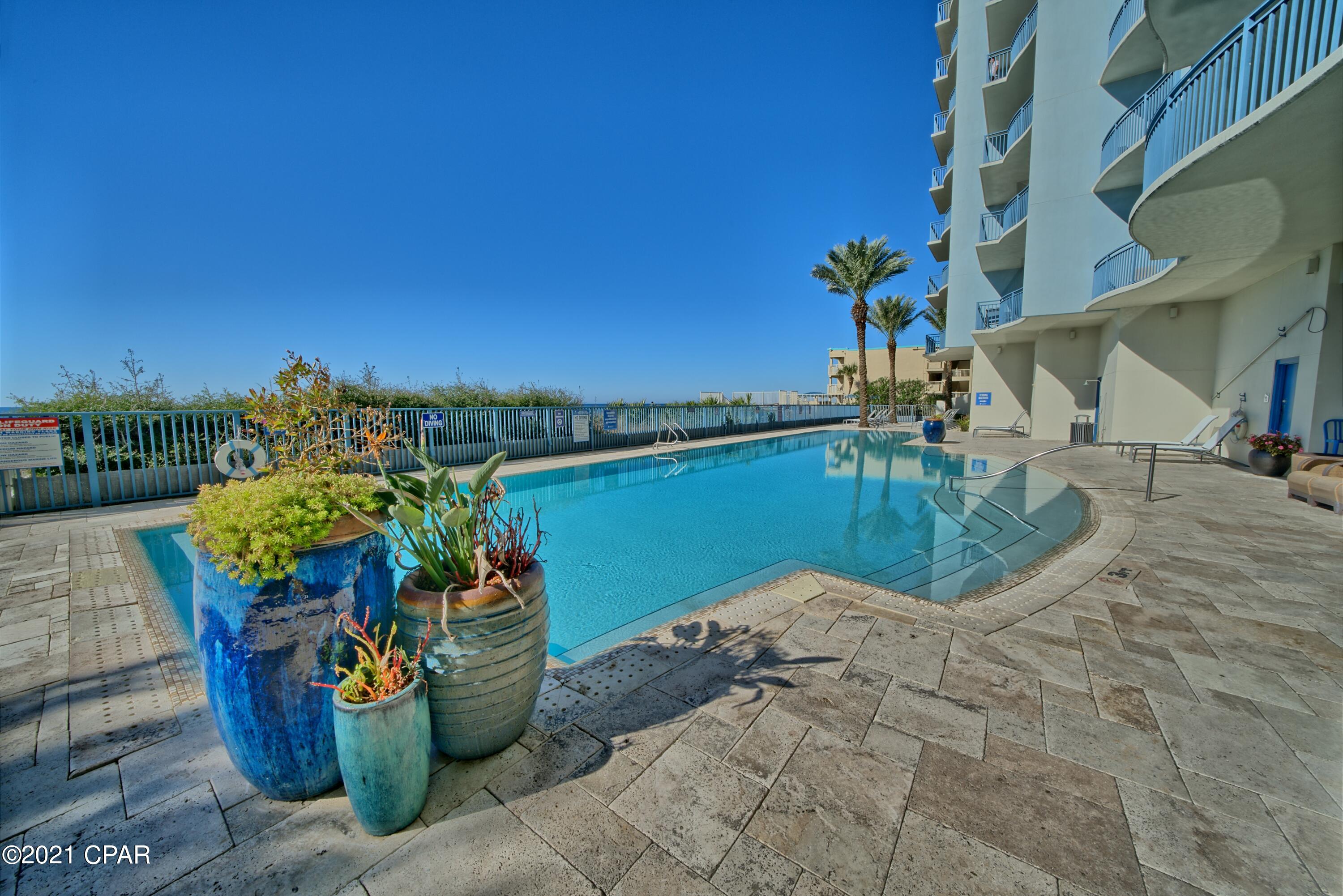 Sterling Breeze - Residential