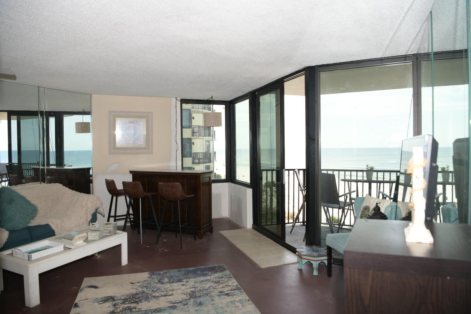 Sunbird Condo - Residential
