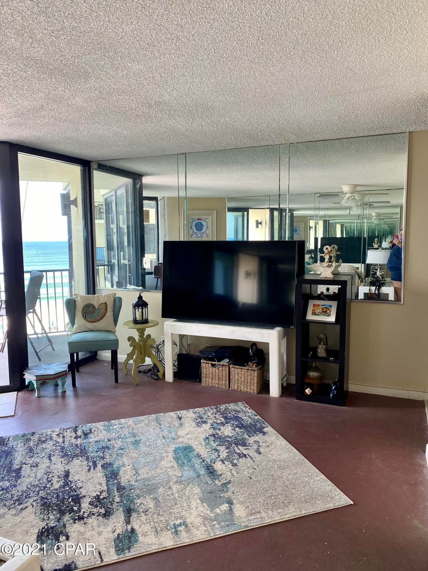 Sunbird Condo - Residential